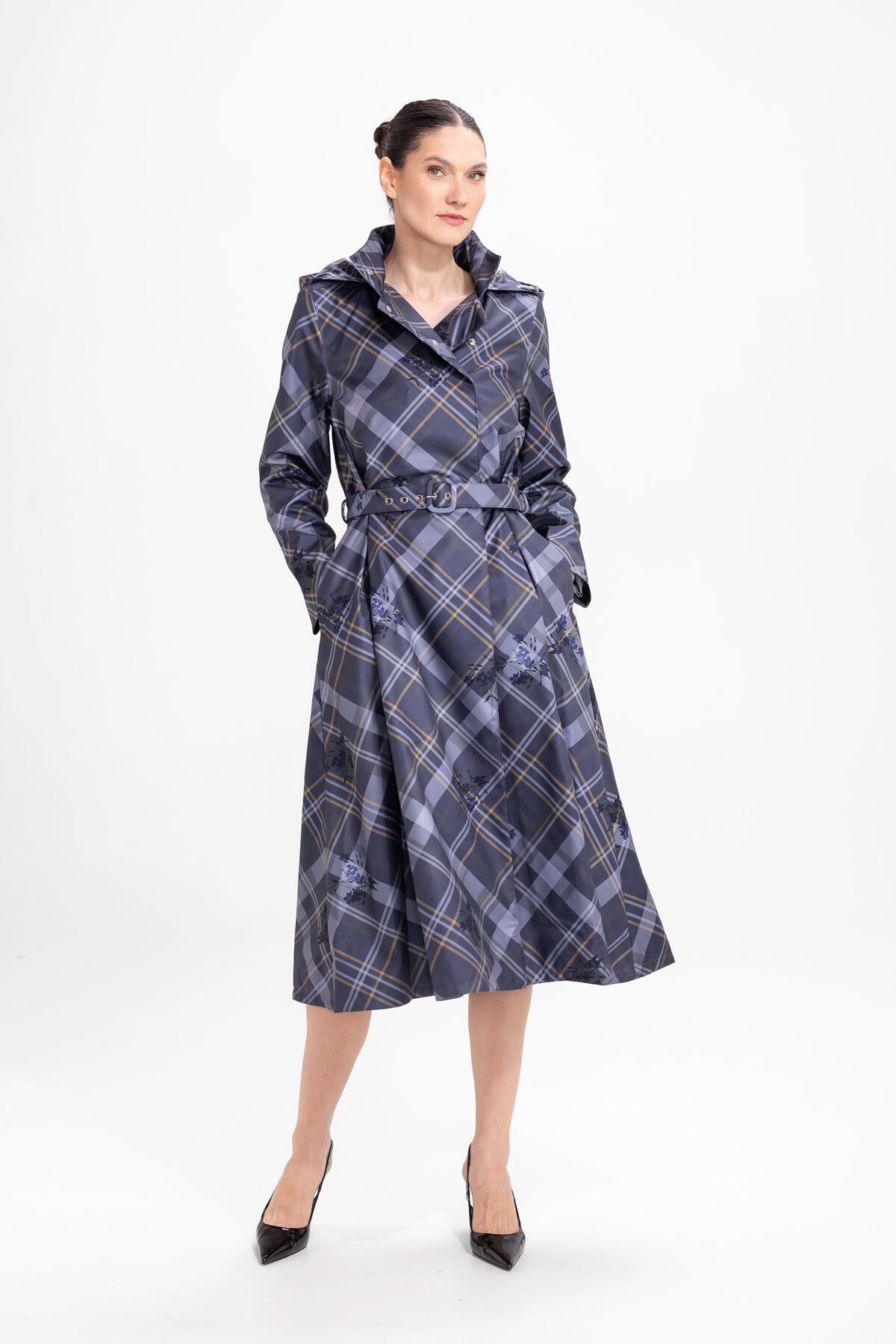 1RS0905-007 [RAINSISTERS] Mid-season Detachable Hood Double Breasted Trapeze Coat With Pleats Dark Blue With Plaid And Floral Print #S-DUBL (EU)