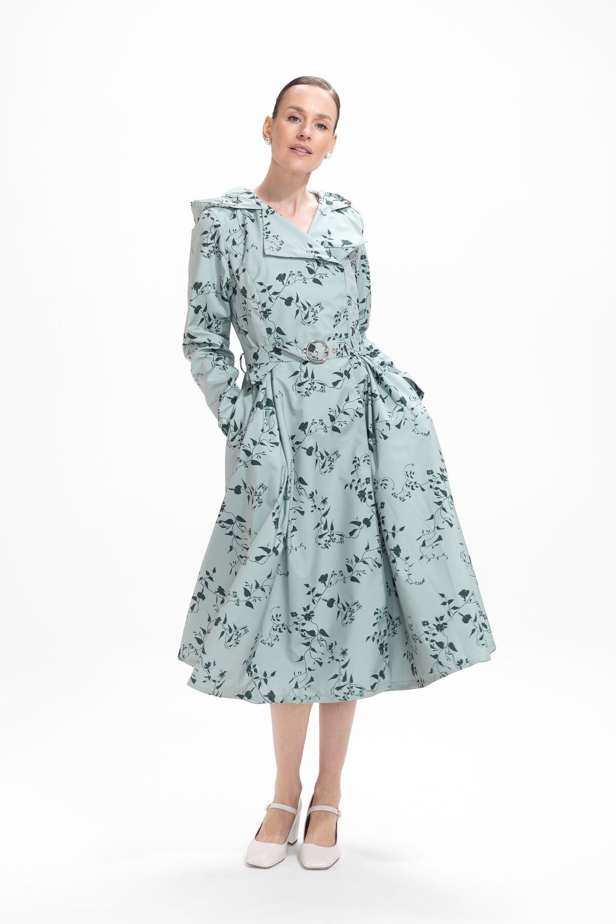 1RS0905-019 [RAINSISTERS] Summer Season Double Breasted Trench Coat Light Green With Black Graphical Floral Print #L-MIME (EU)