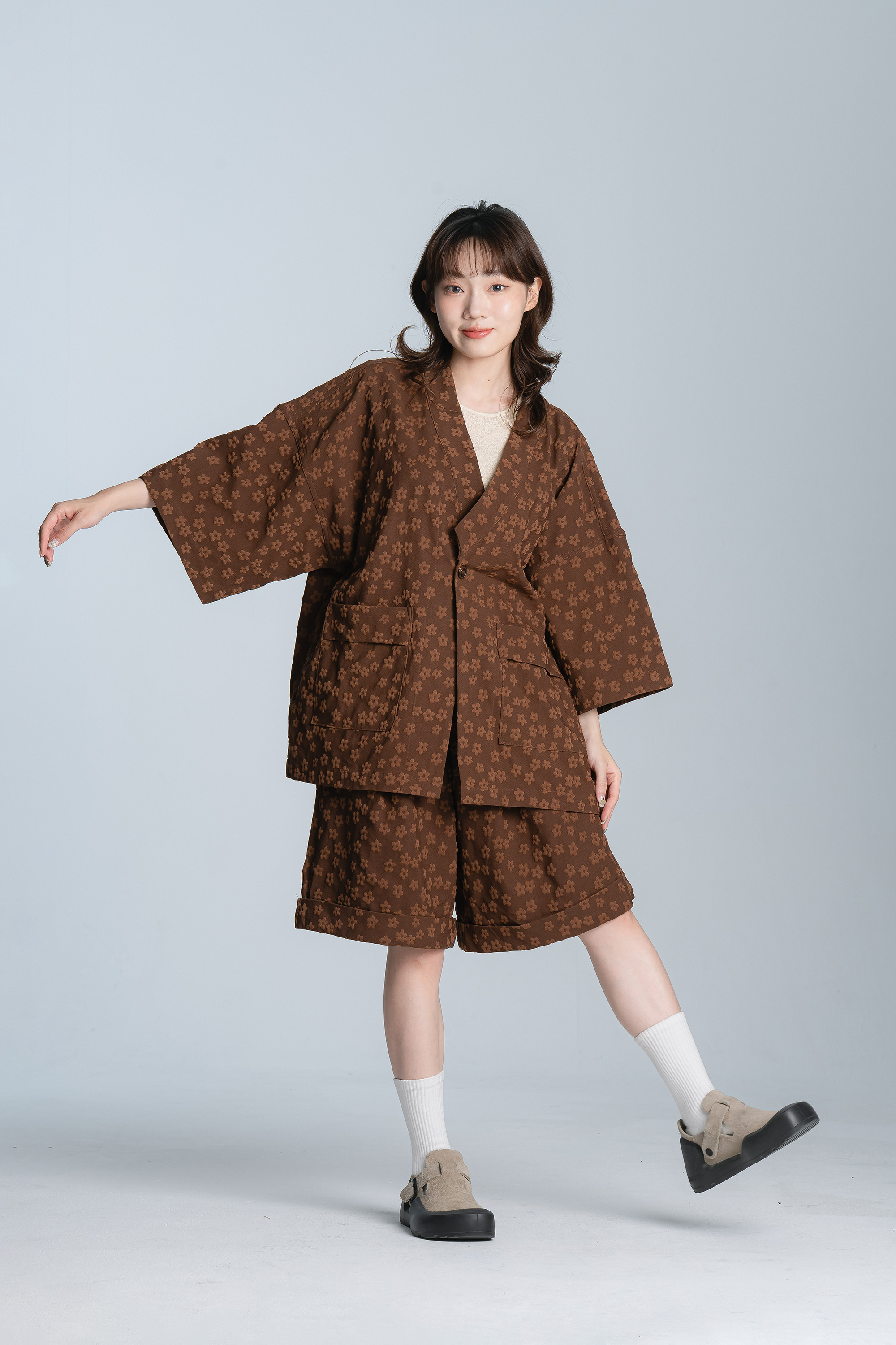 Korea｜日感小花和服罩衫 2色
