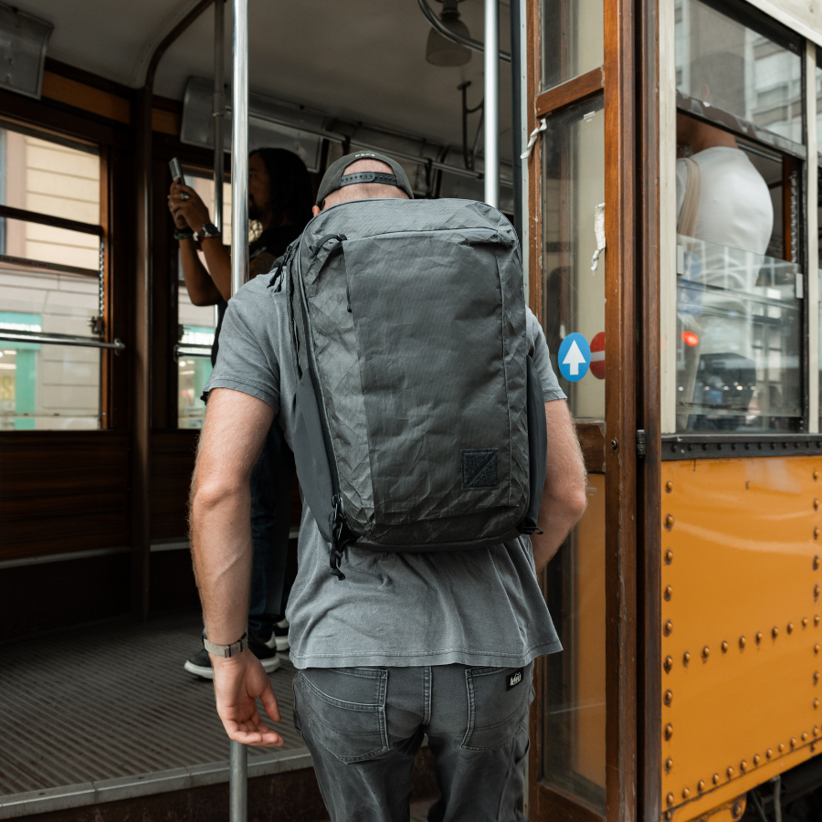 CIVIC Travel Bag 26L - ULTRA  城市旅行後背包