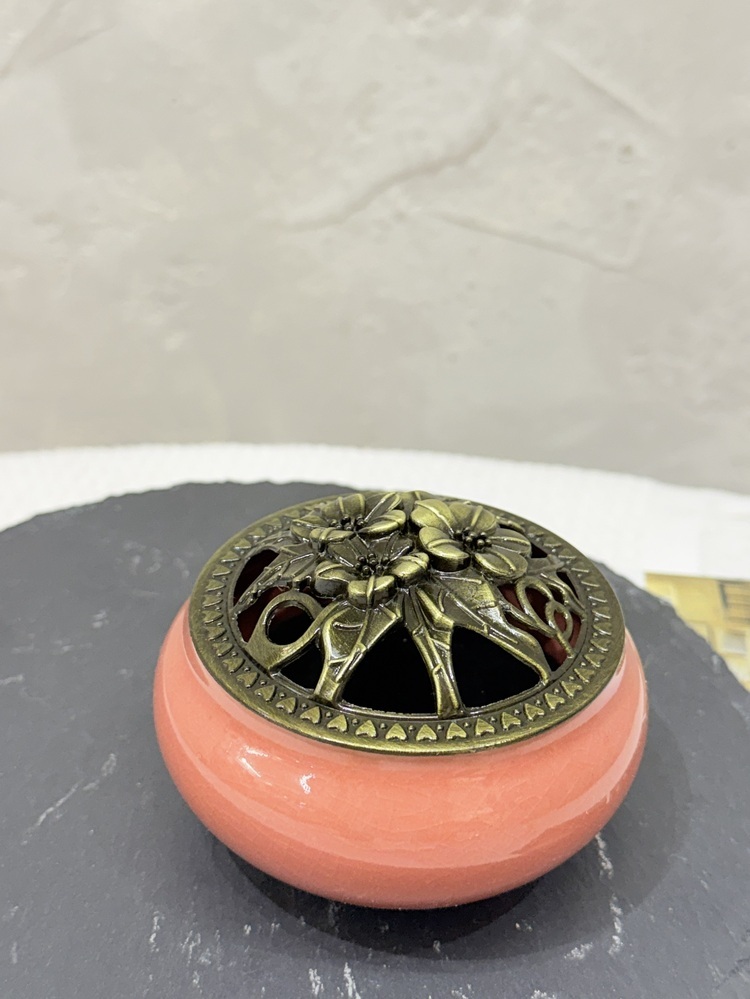 C127-花蓋格紋小薰香爐