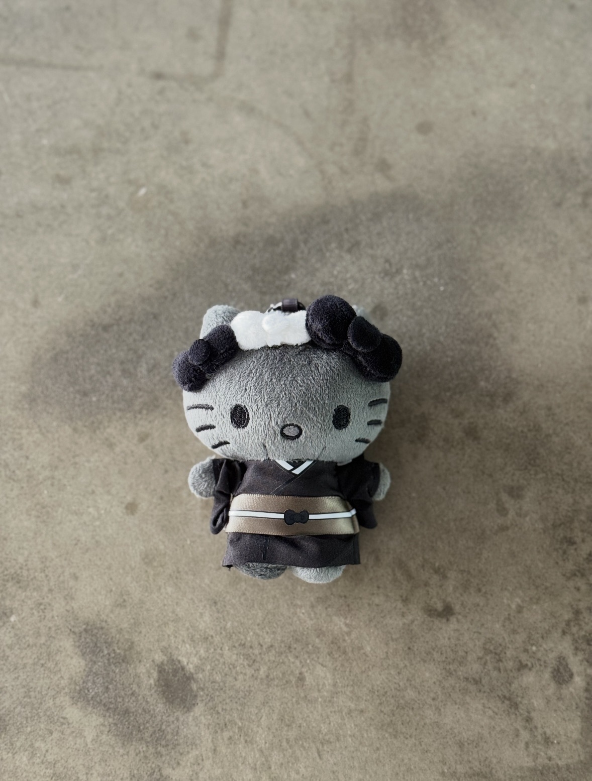 #現貨 🇯🇵日本 限定聯名 黑武士Kitty 凱蒂貓 吊飾
