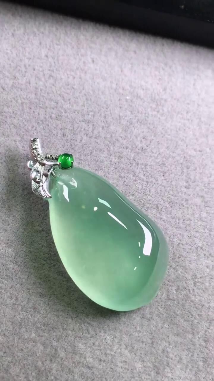91317 翡翠福瓜吊墜