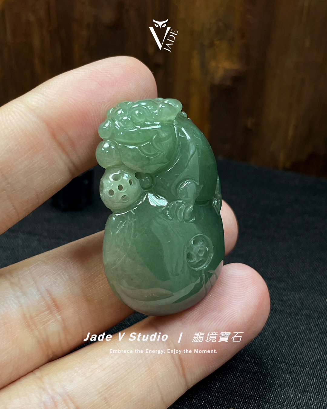 【JadeV｜翡境寶石】糯冰 翠綠 金蟾 招財進寶 厚庄 翡翠