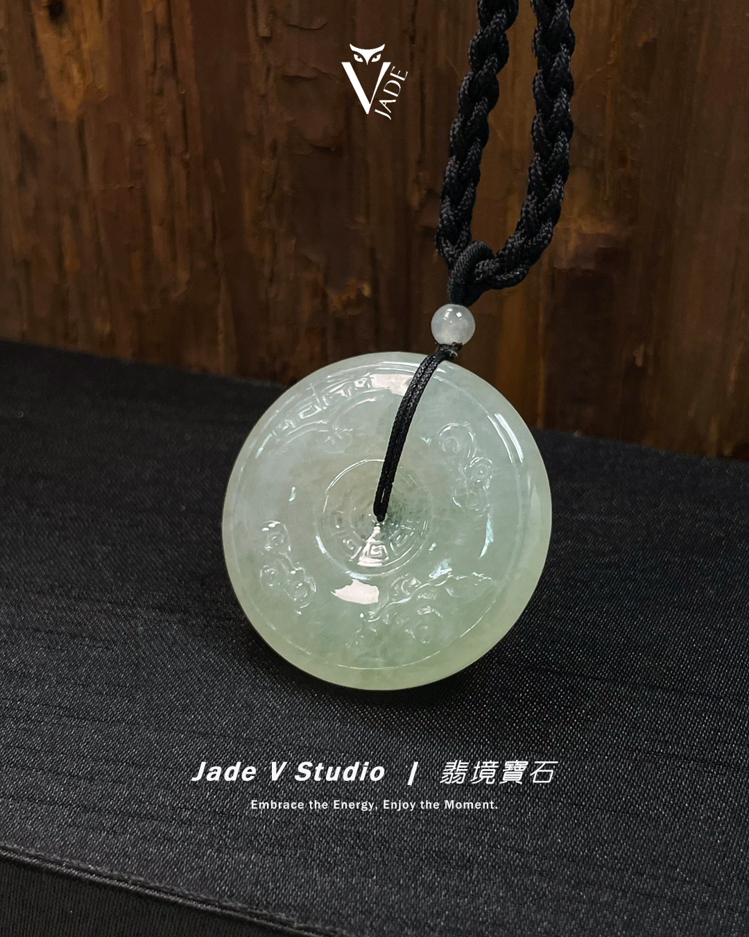 【JadeV｜翡境寶石】糯冰 淡綠 淺浮雕 平安扣 厚庄 翡翠