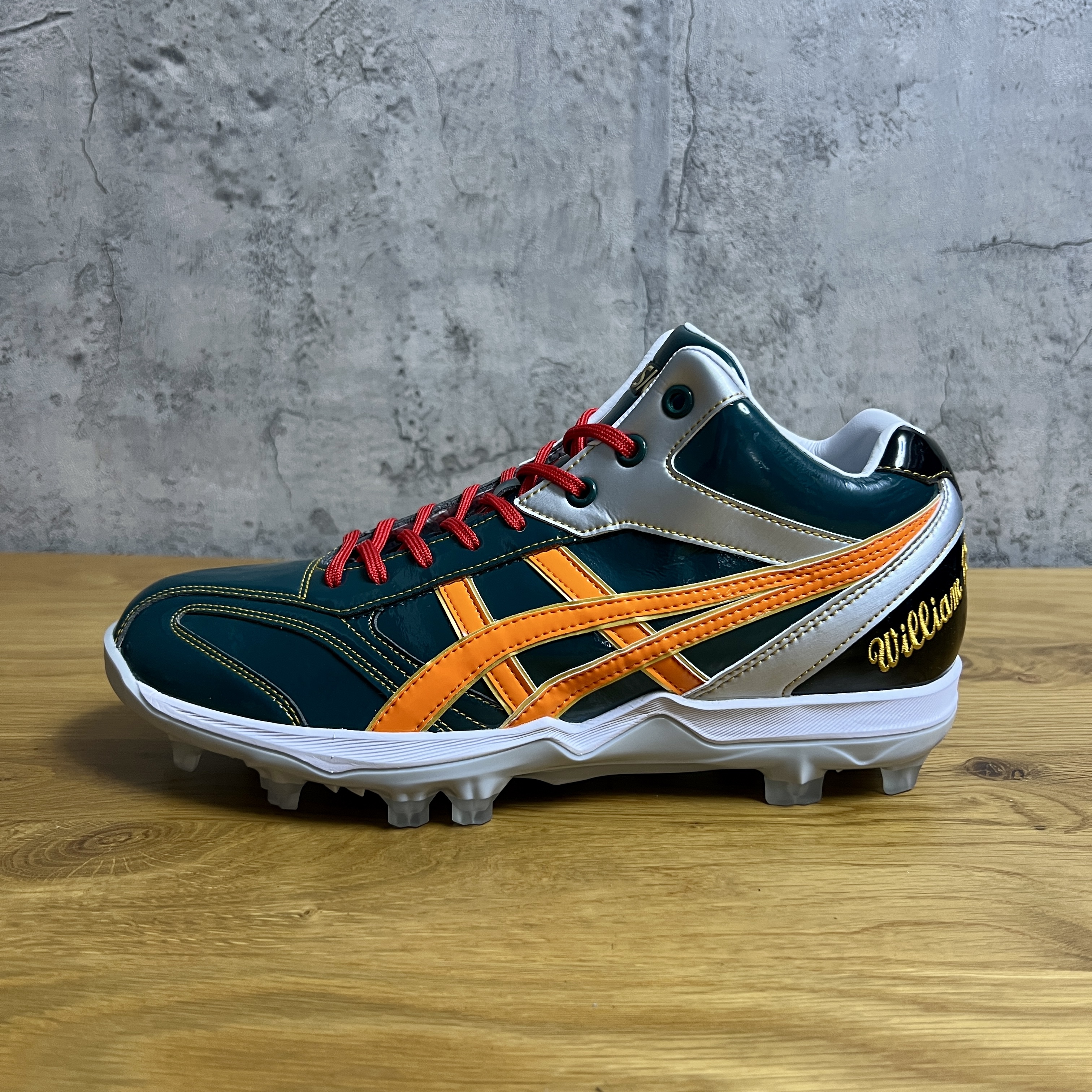 【照片分享】ASICS GOLD STAGE Spike B1F011