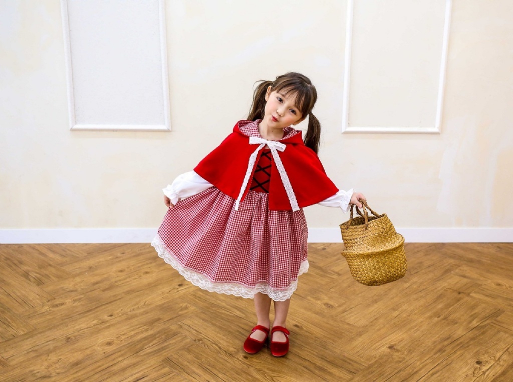 正韓秋Minirecipe 小紅帽洋裝
