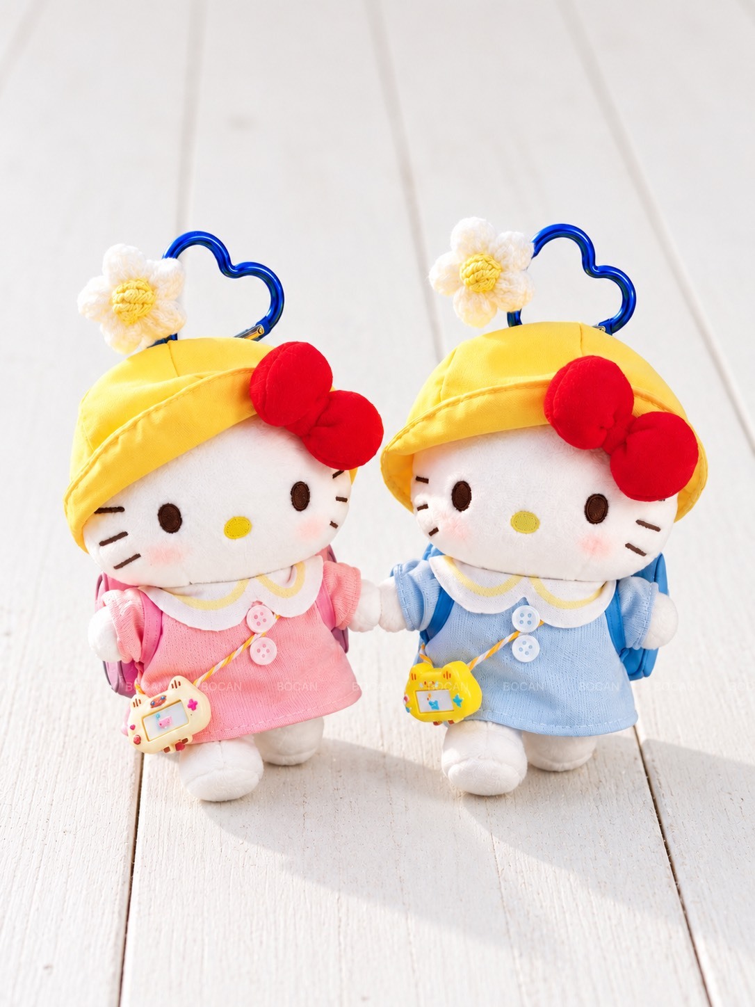 <幼稚園小寶寶🎒> 正版 SANRIO 三麗鷗 HELLO KITTY 上學造型 毛絨掛件 兩款