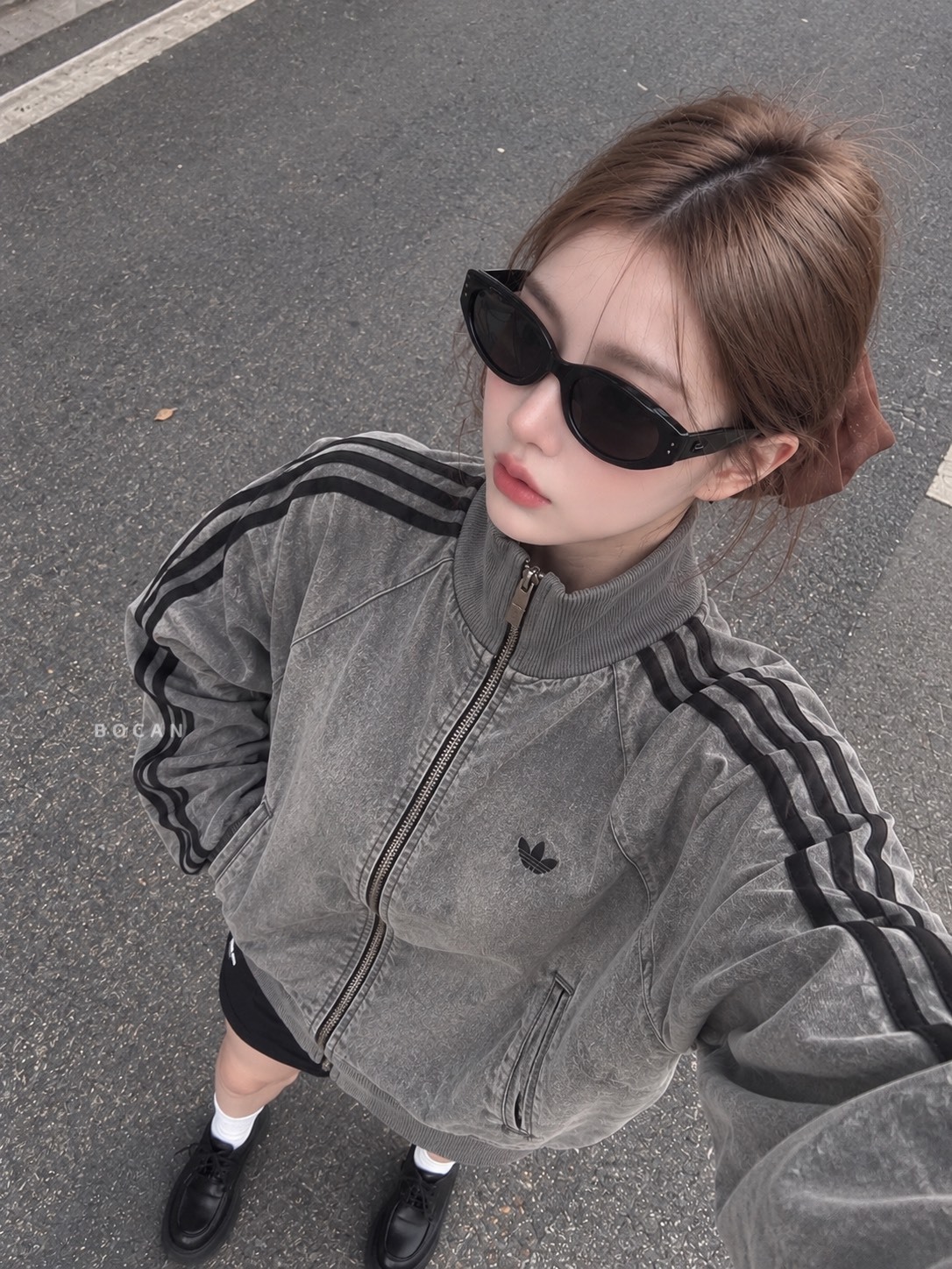 ADIDAS ORIGINALS 短版 水洗黑 牛仔外套