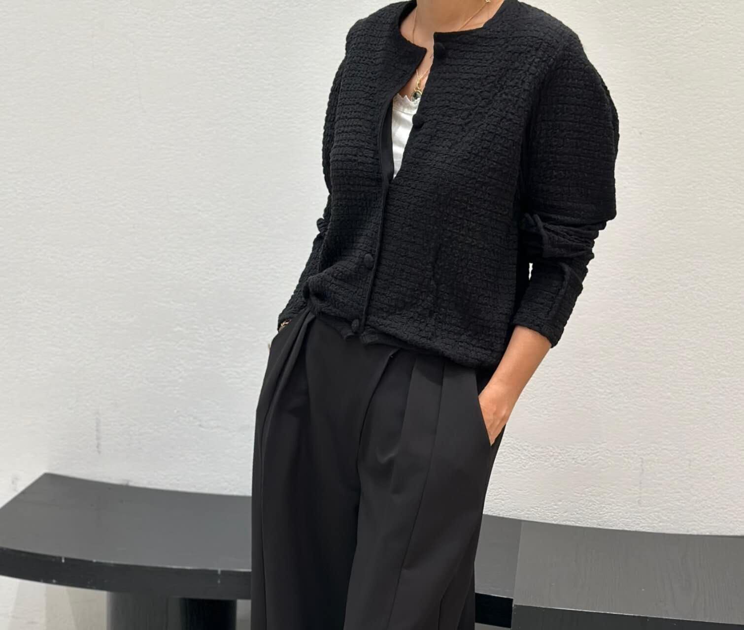LA7117 凹凸紋理同色排扣外套