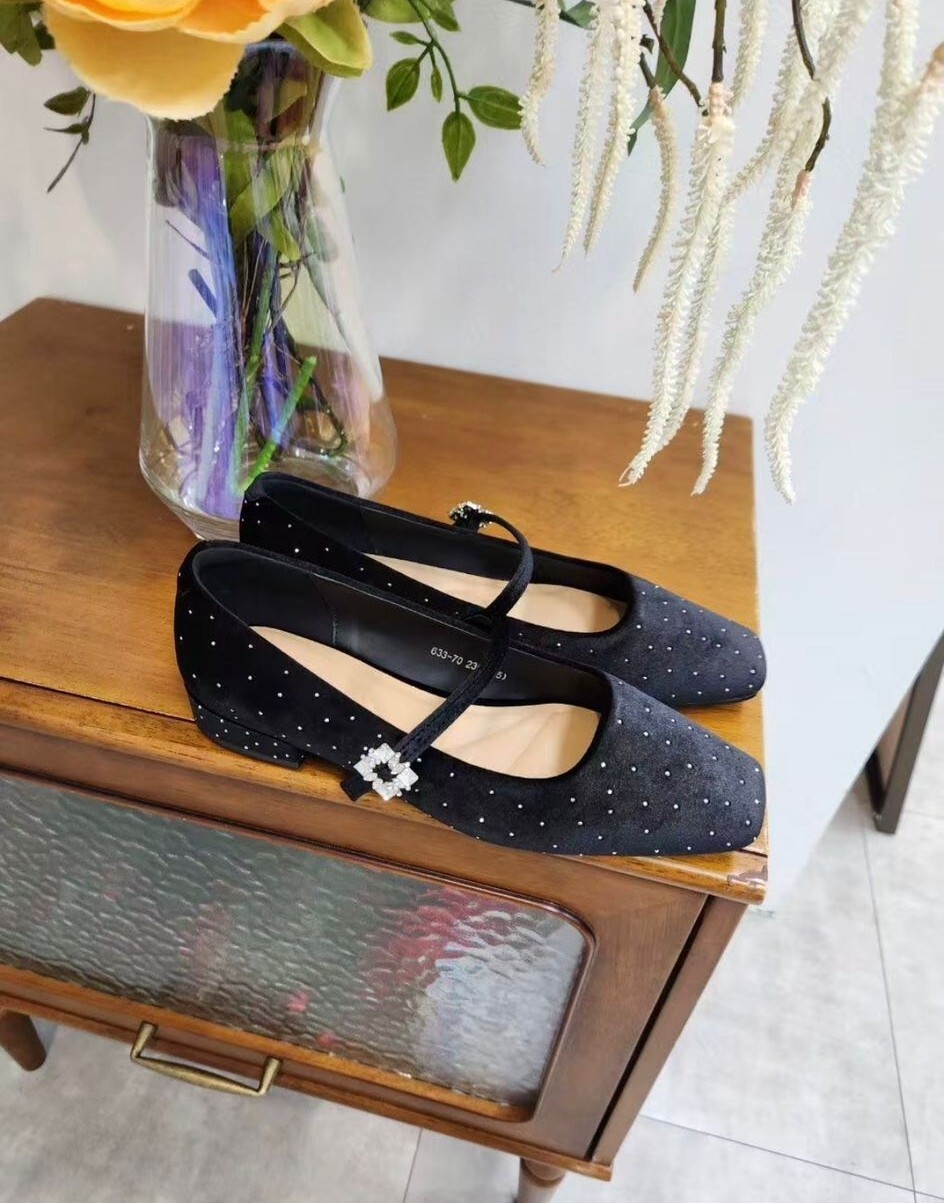AD24 足碼 1cm (230-250) (36-40) $699
