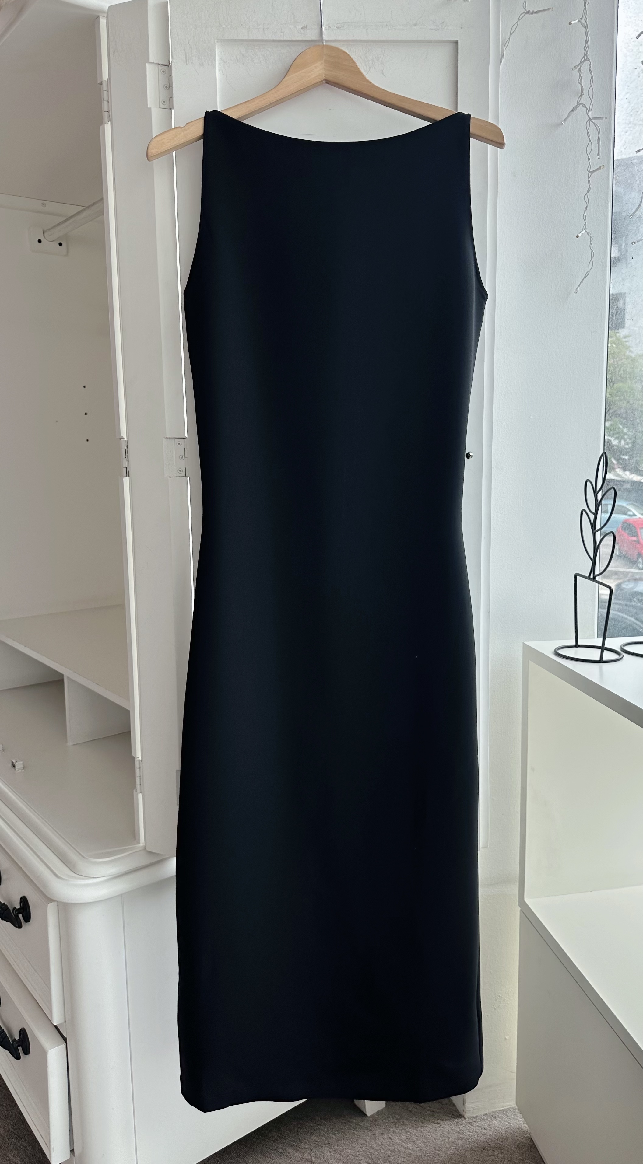SLEEVELESS BOAT NECK PENCIL LONG DRESS (EXCLUDE BELT)