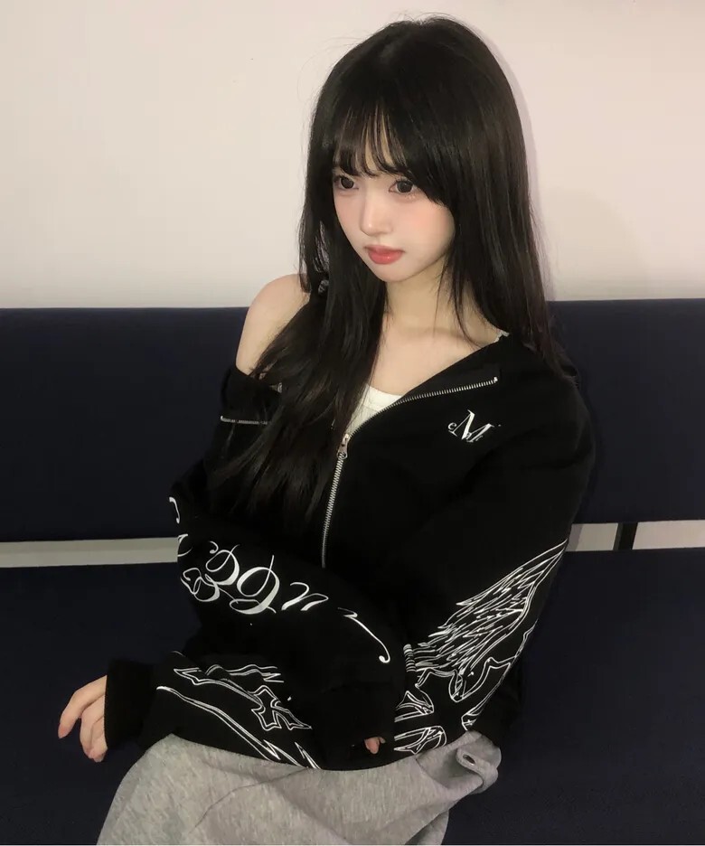 【OWN】Mucent 連帽 外套 混搭 字母 新品 拉鍊 男女通用 黑色