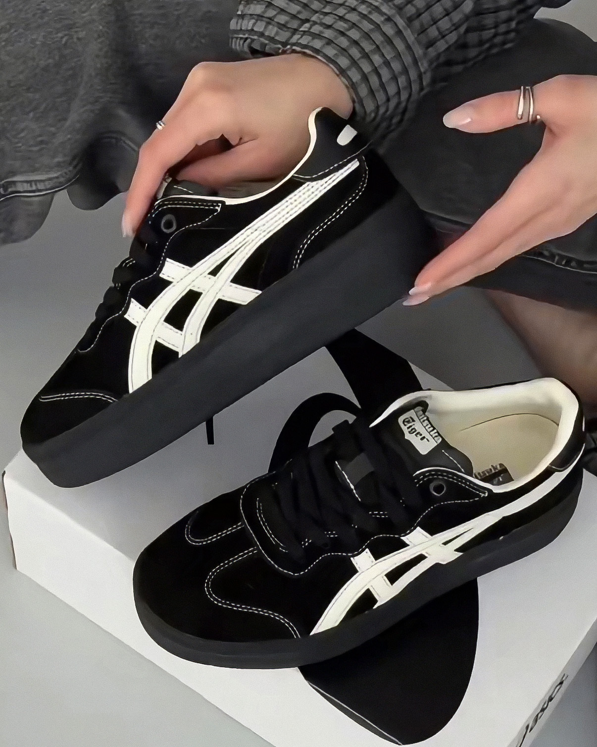Onitsuka Tiger Tokuten Chunk 鬼塚虎 德訓鞋 厚底 增高 黑奶油 黑色 米白 女鞋 1183C561-001 / 預購