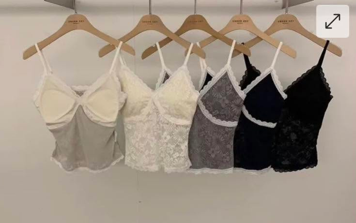 (現貨 寶藍) UK12 BRA TOP 手捧杯 胸34-40 長19 $399 [DP]