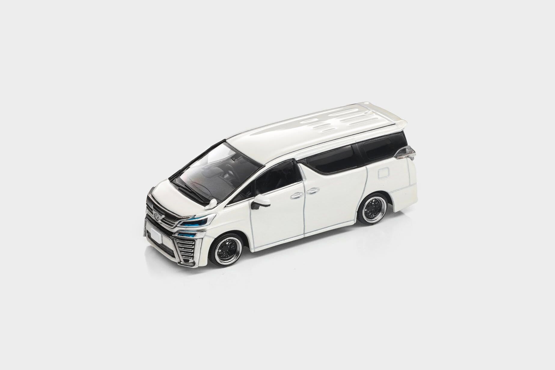 預訂:1/64 Model Model Toyota Vellfire H30W customized Version White (MM64-Vellfire-002)