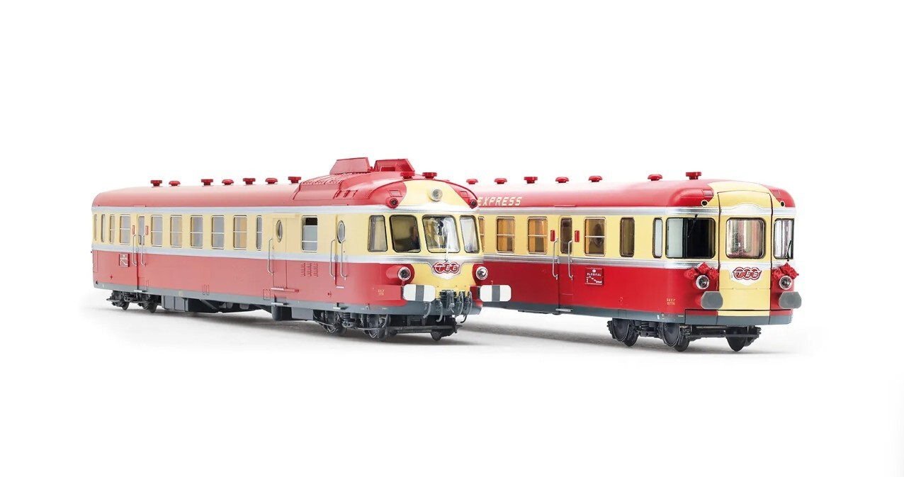 Jouef  HJ2461S HO scale SNCF, diesel railcar RGP I with trailer in red/beige TEE livery, ep. III, with sound decoder