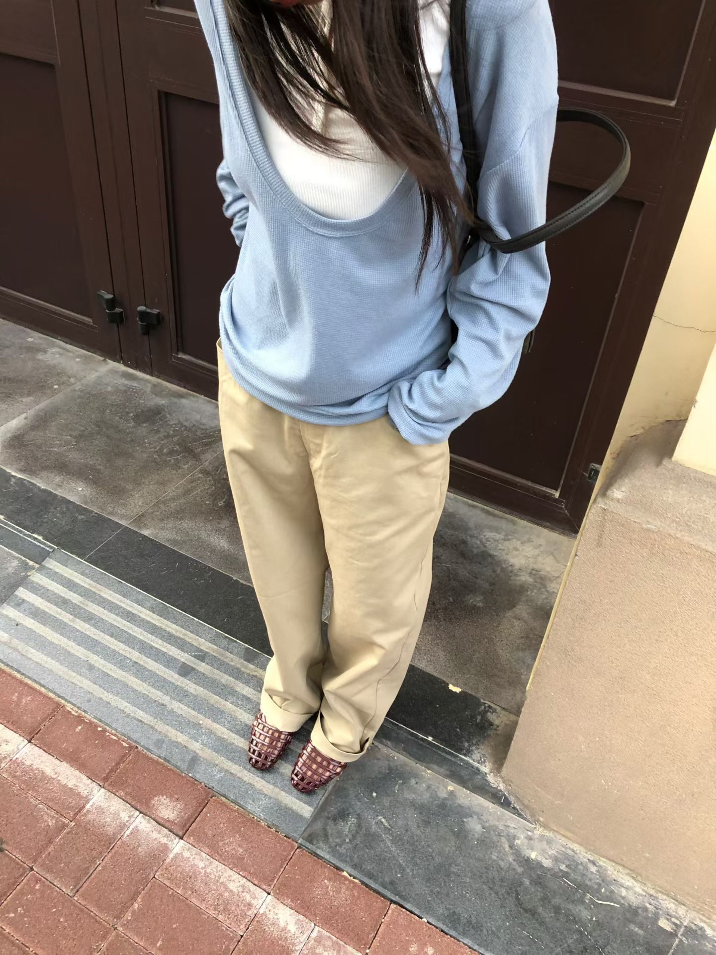 WW2689 Waffle Deep U-neck Top