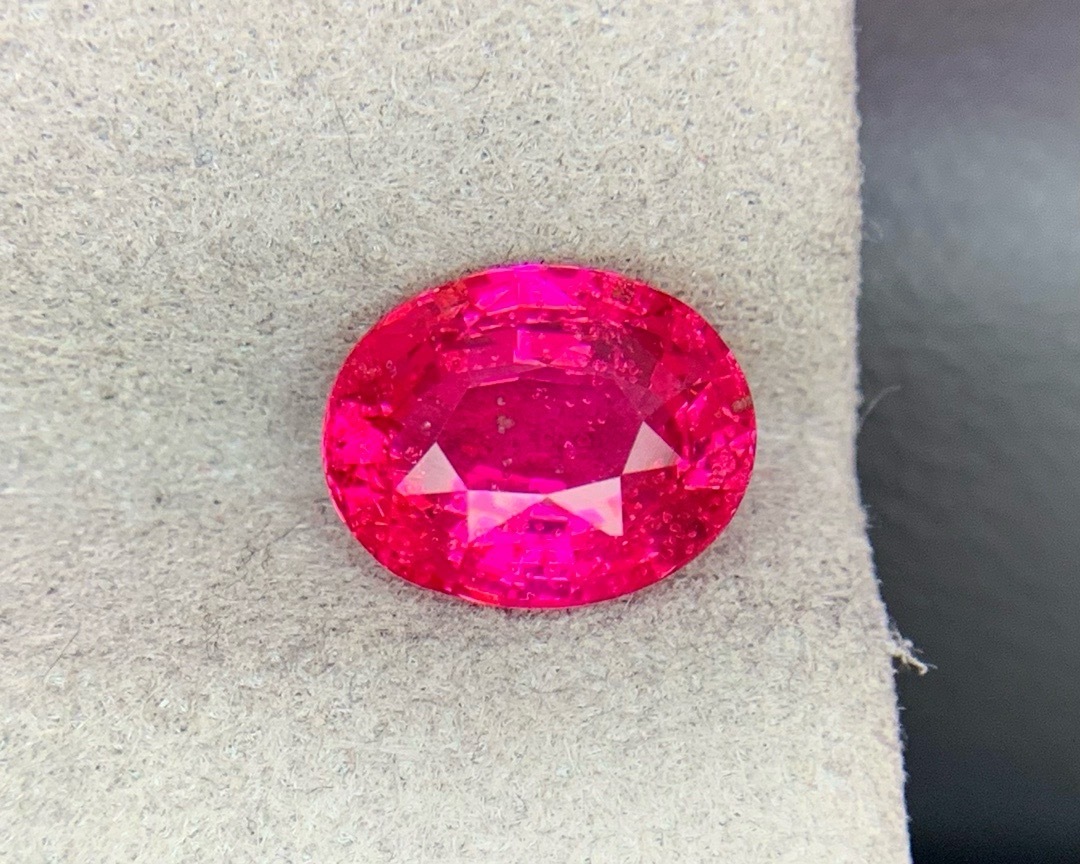 Collector-Grade | Mahenge Jedi Spinel