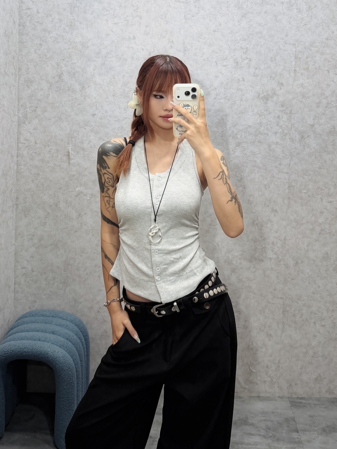 RACERBACK MULTI-BUTTON SLIT HEM HALTER TANK TOP