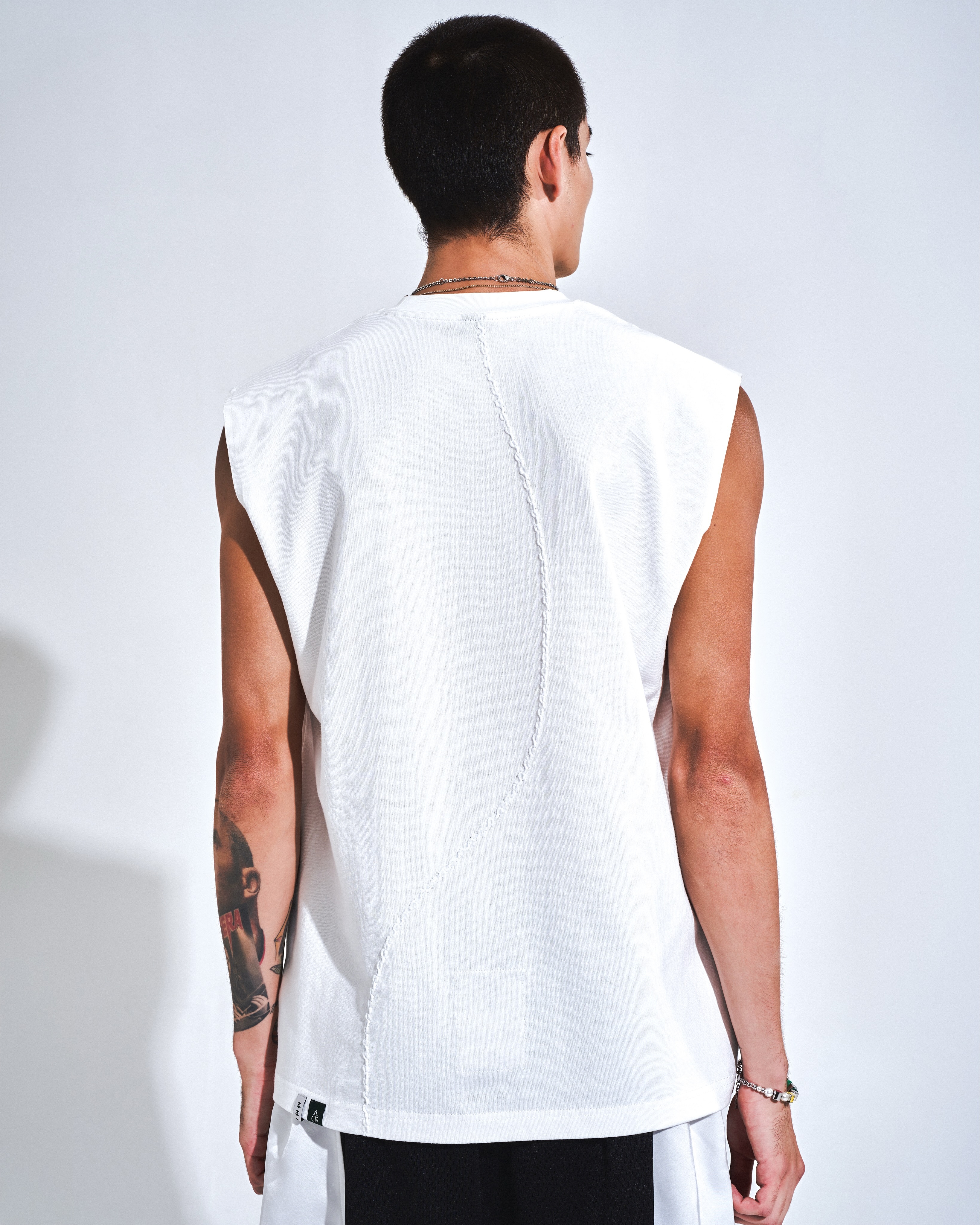 【車庫服飾】ARC ROOM ARC SLEEVELESS T-SHIRT