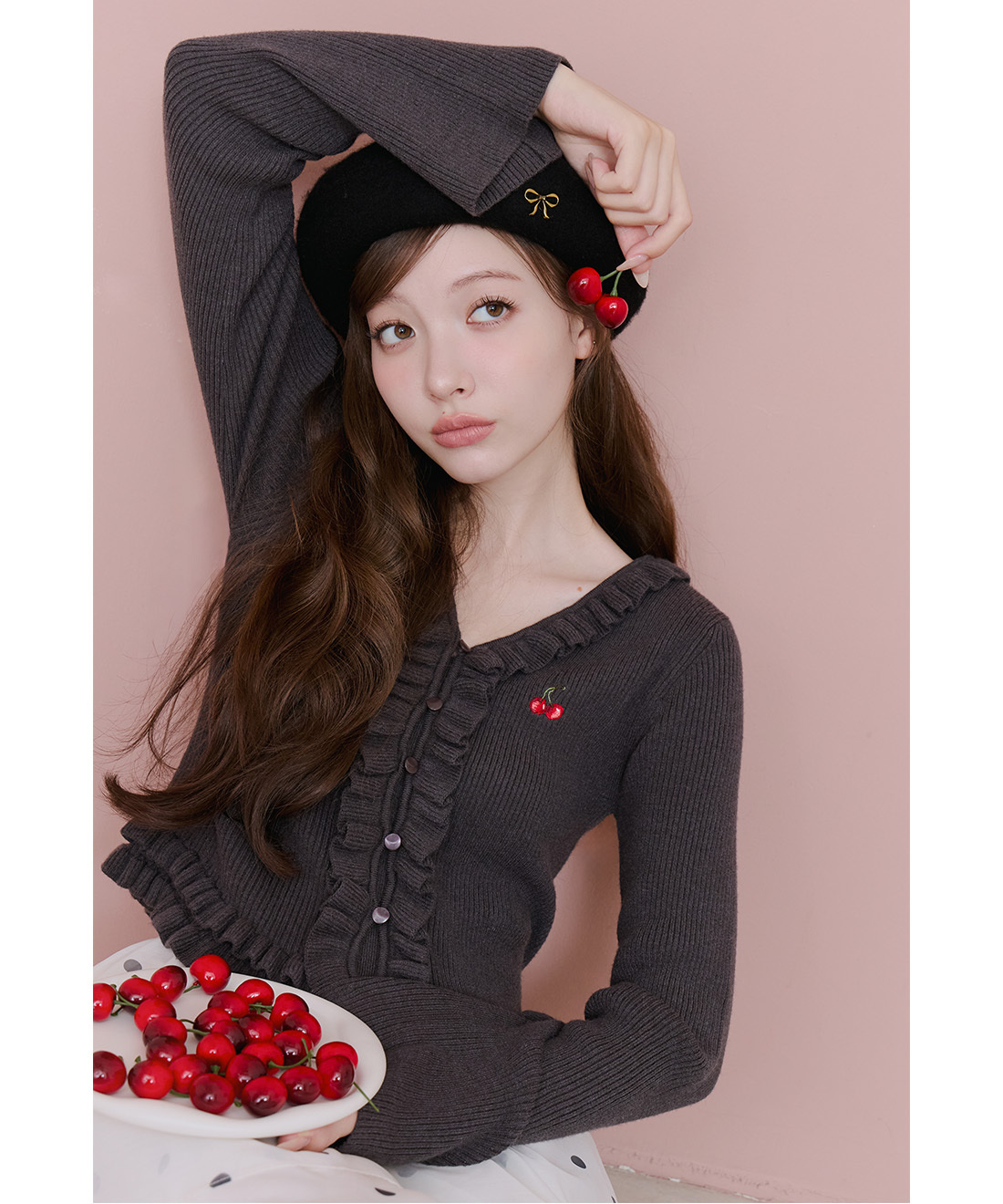 [預購]LILLIAN CARAT櫻桃刺繡荷葉邊針織開襟外套