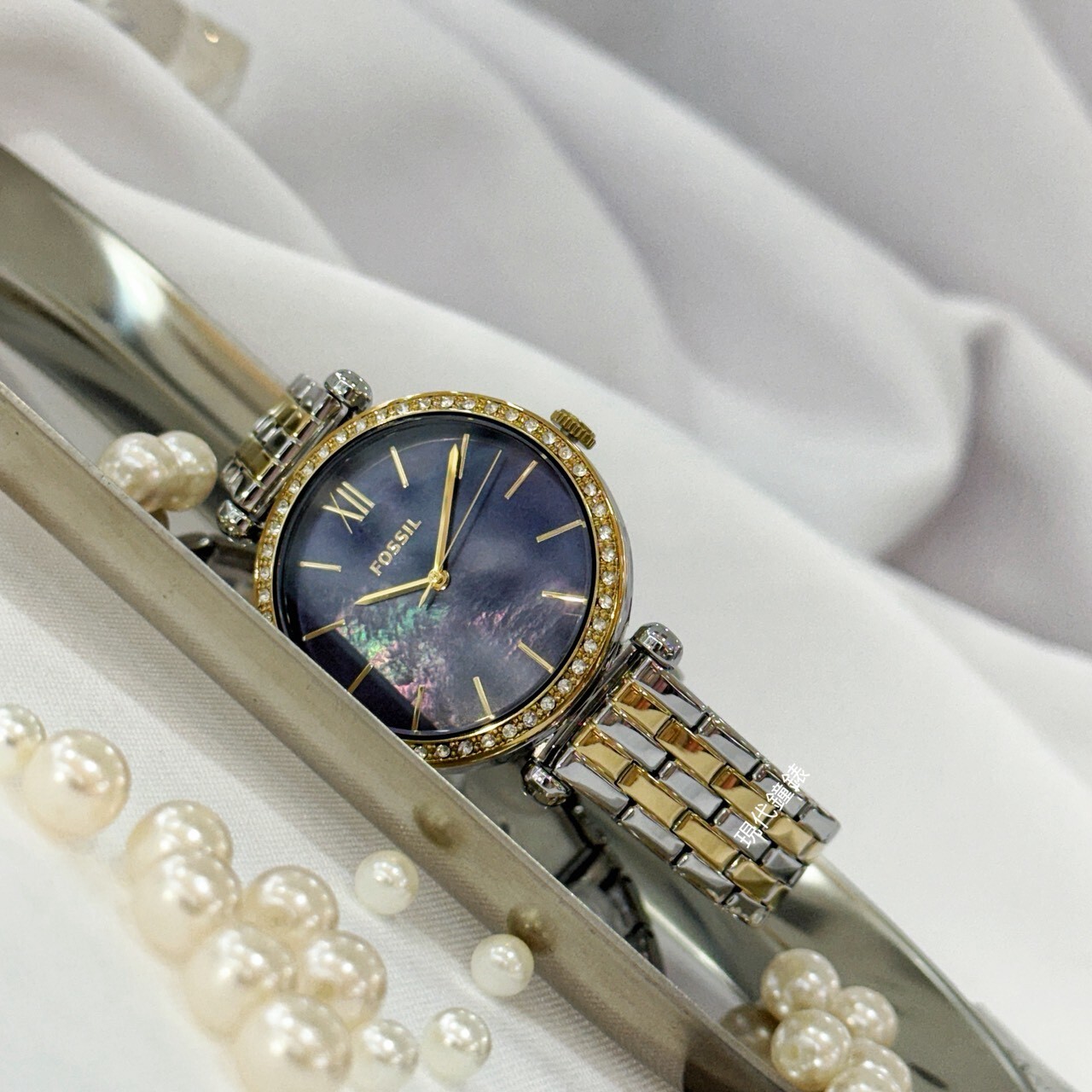【FOSSIL】Tillie 鑲鑽藍面珍珠母貝半金腕錶BQW8066 36mm 現代鐘錶