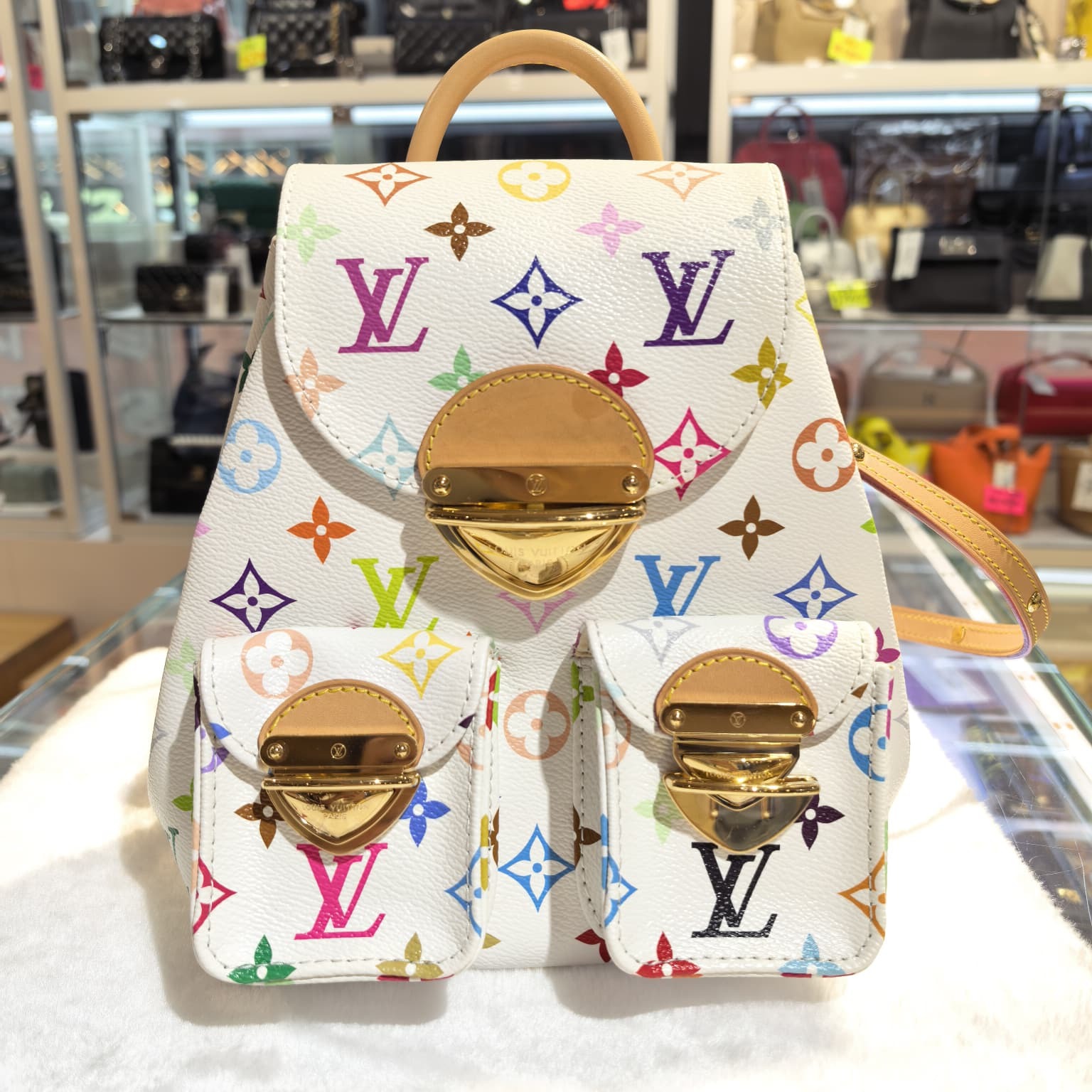 本週特價!!! 全新LV背包, M13081, LV X TM, VENICE BACK PACK, 白三彩,村上隆金扣, #BRAND NEW #香榭站正品