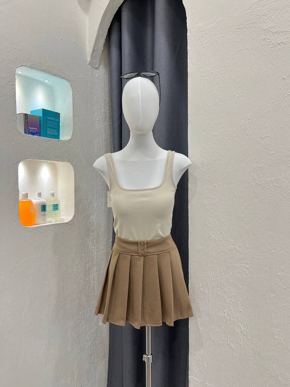 Button Pleated Skirt