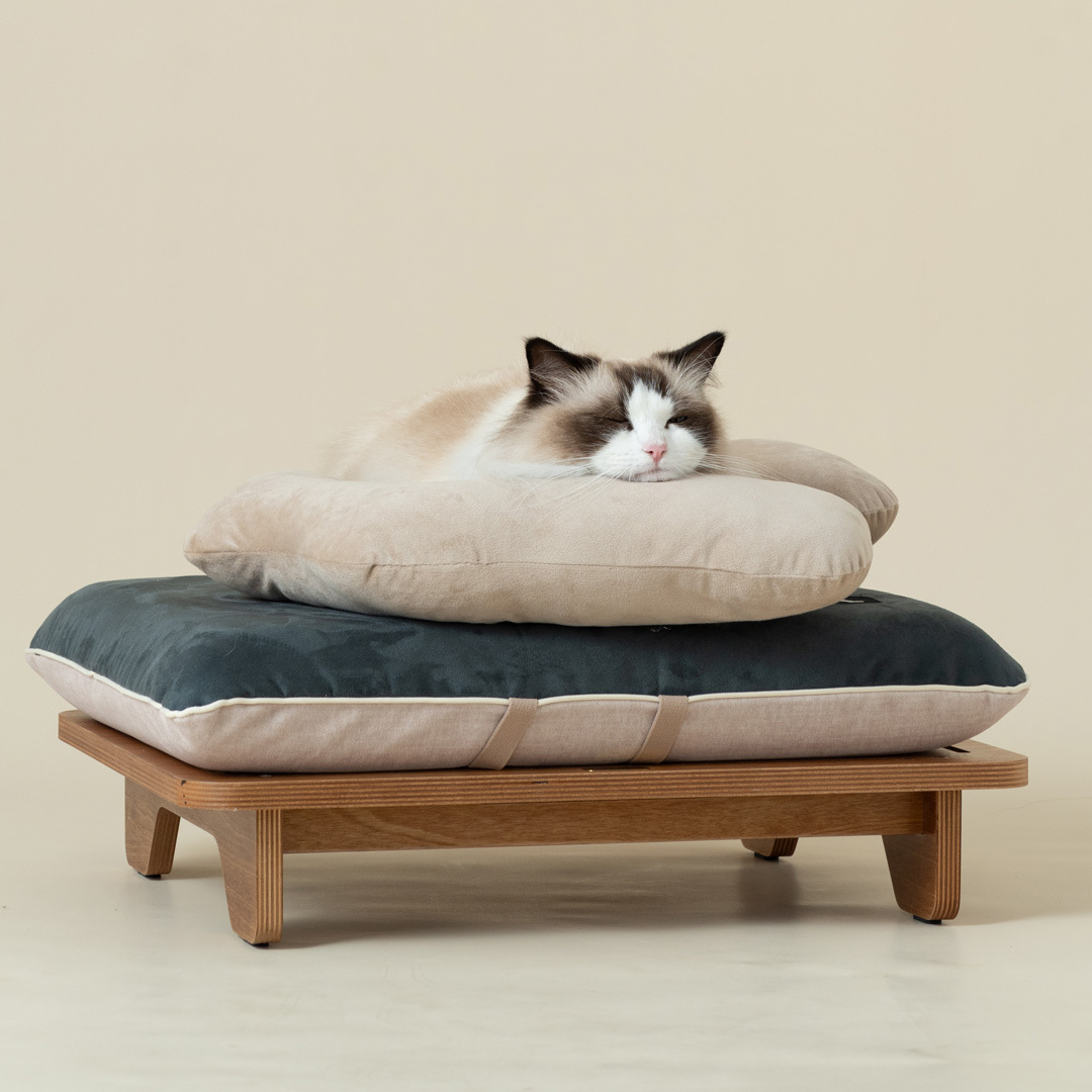 Pettellyava' Surro Pet Bed