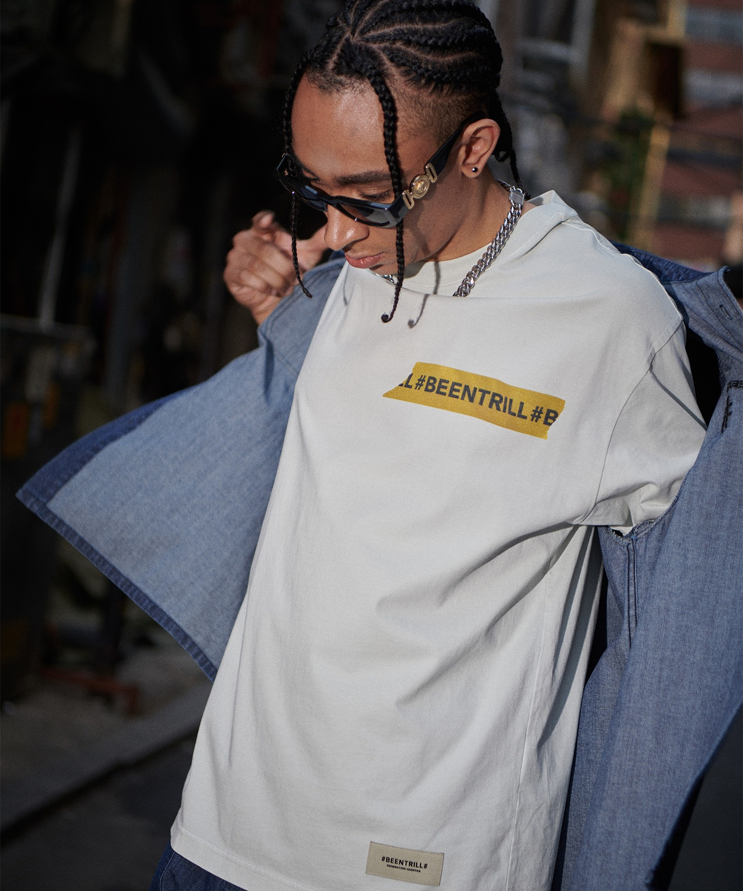 【韓國預購】 BEENTRILL ZKR090505 男女同款膠帶小LOGO短袖上衣