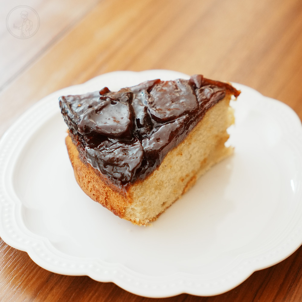 Caramel Apple Upside-Down Cake