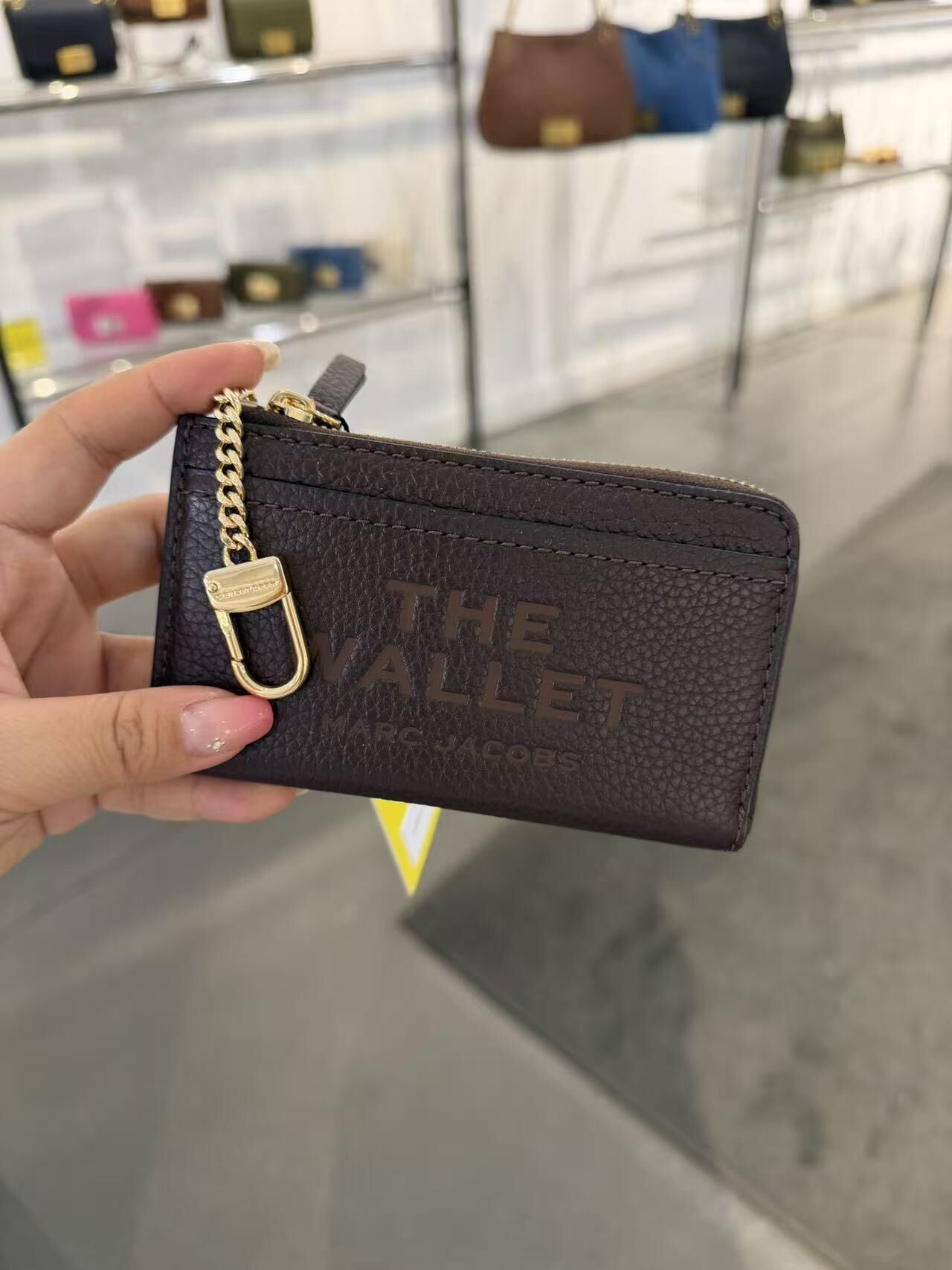 【預購】D090510 Marc Jacobs 小卡包 (深啡色)