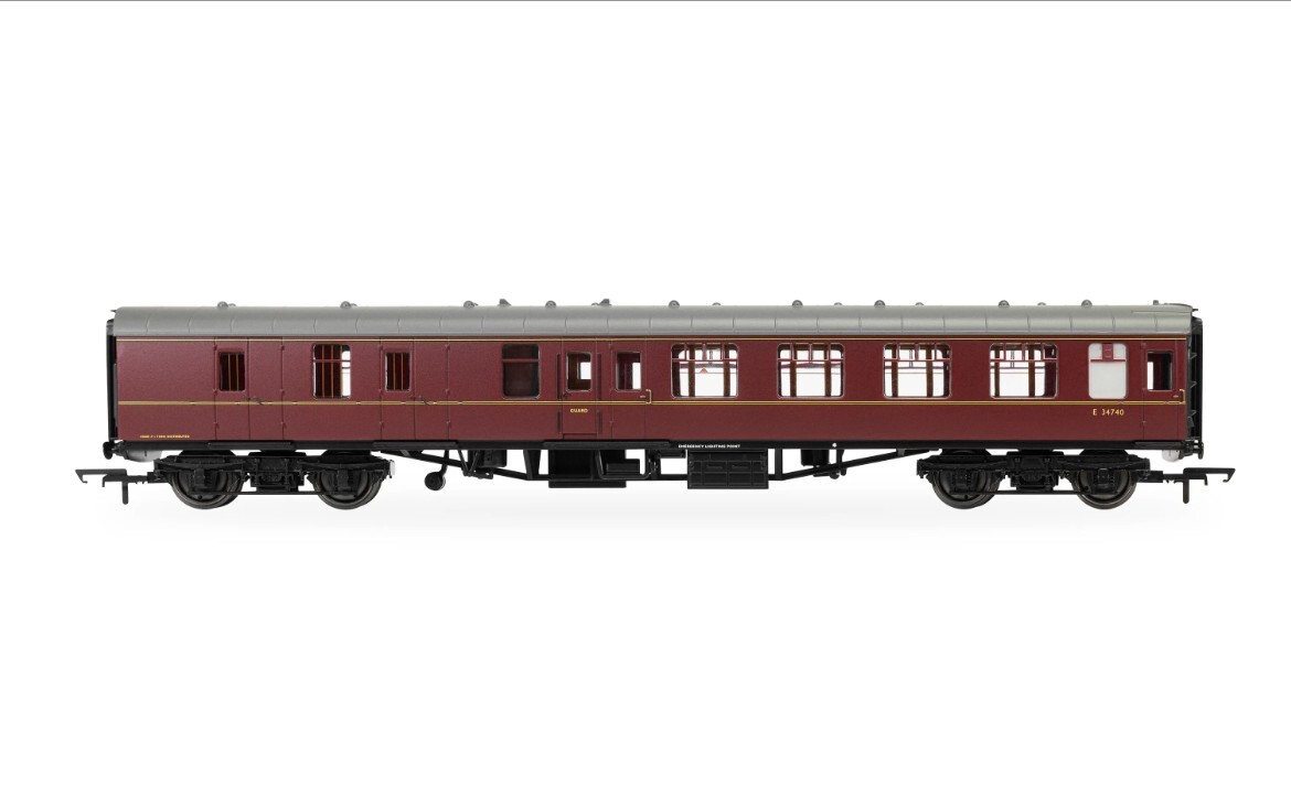 Hornby R40513 OO scale BR - MK1 Corridor - E34740 - Brake Second Coach