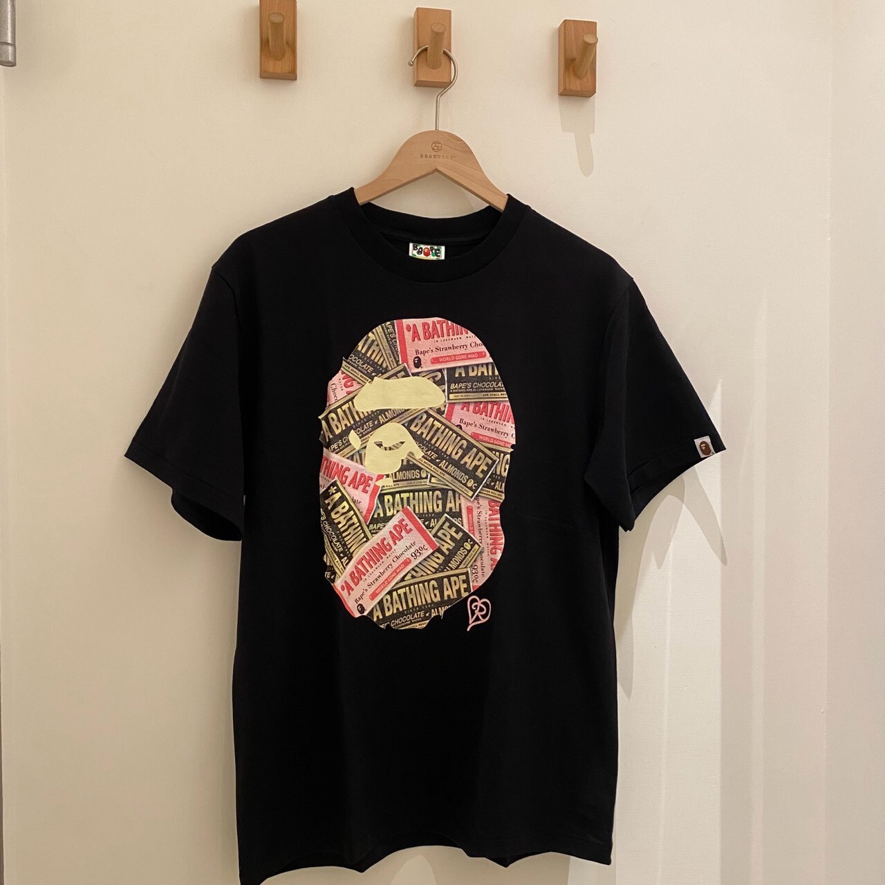 BAPE  情人節巧克力大猿人頭短 T