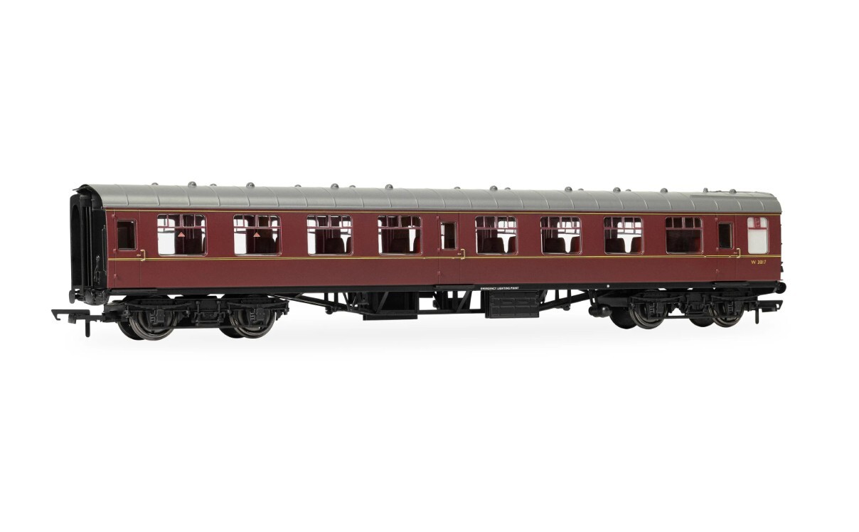 Hornby R40518 OO scale BR - MK1 Tourist - W3817 - Second Open Coach