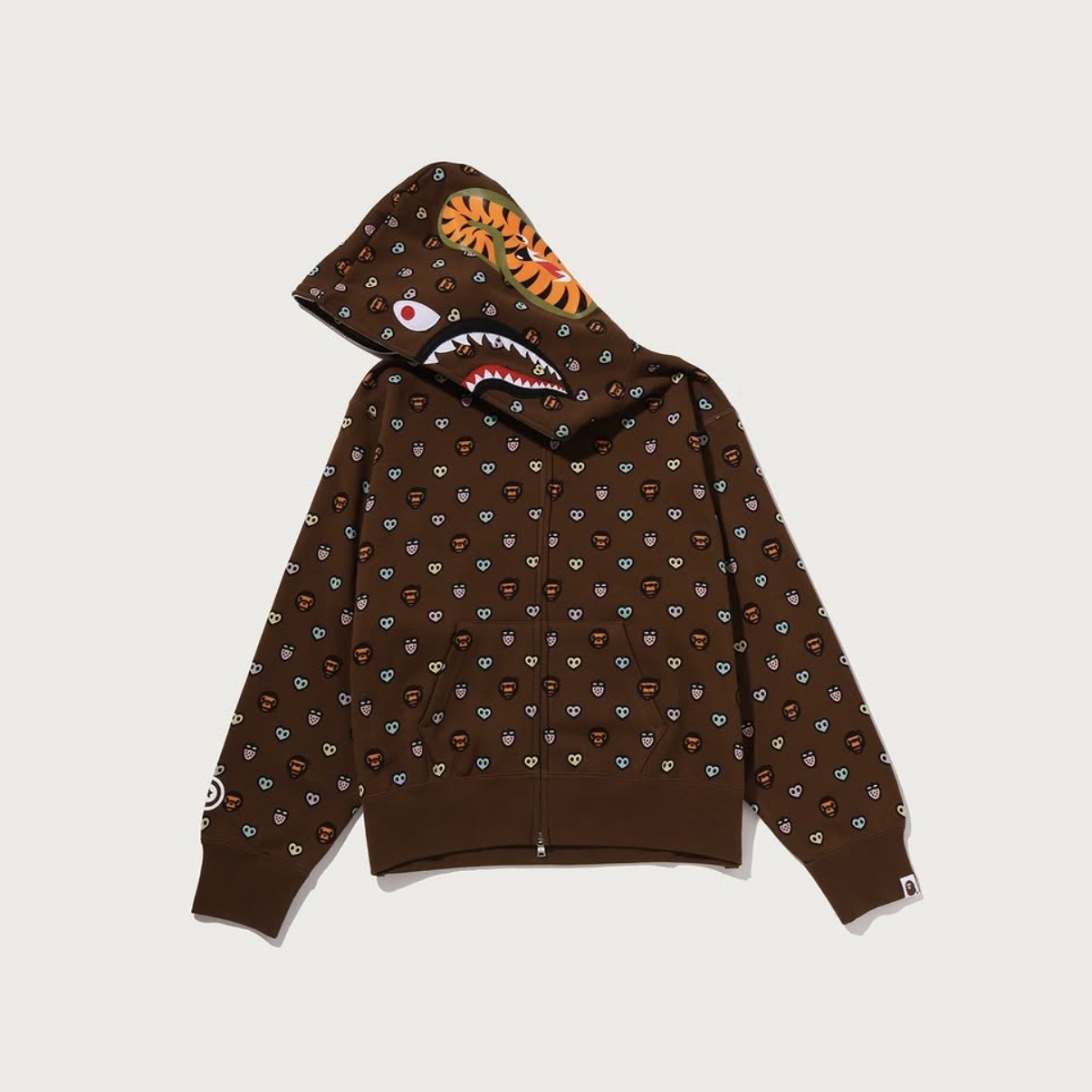 A BATHING APE BAPE MILOGRAM SWEETS PATTERN SHARK FULL ZIP HOODIE 可愛 圖案 鯊魚外套 白色/咖啡色-2M80215301