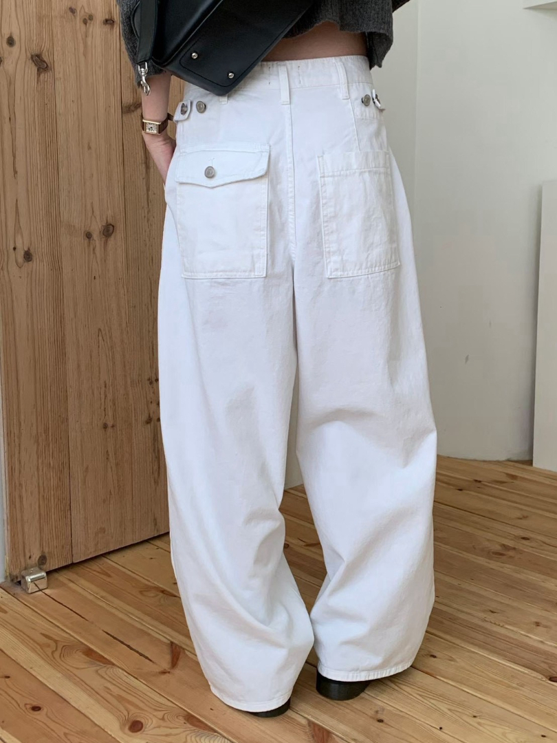 穿出俐落好比例☆薄料斜紋棉後翻蓋寬版工裝褲
