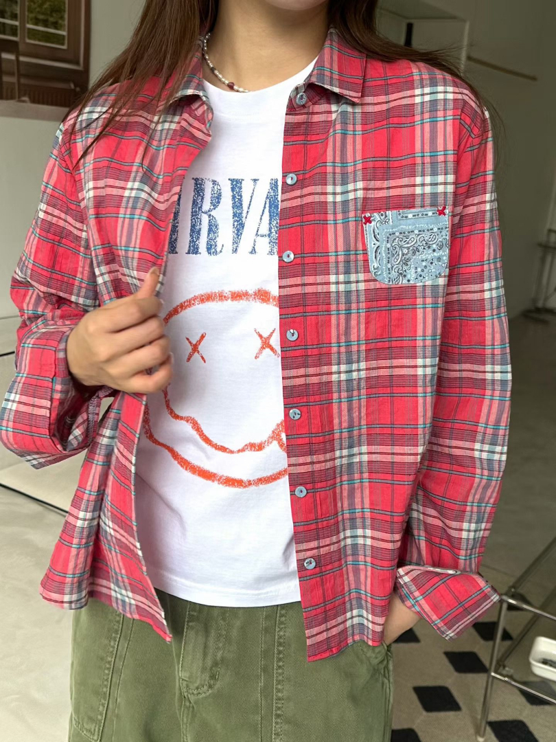 不只是格紋｜腰果花拼布休閒格子襯衫