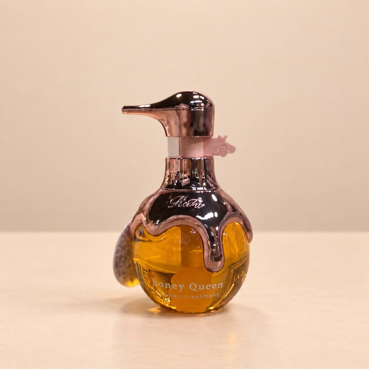 ReFa Rose honey Queen Outbath Treatment 玫瑰蜂蜜美容免沖水護髮素 130mL