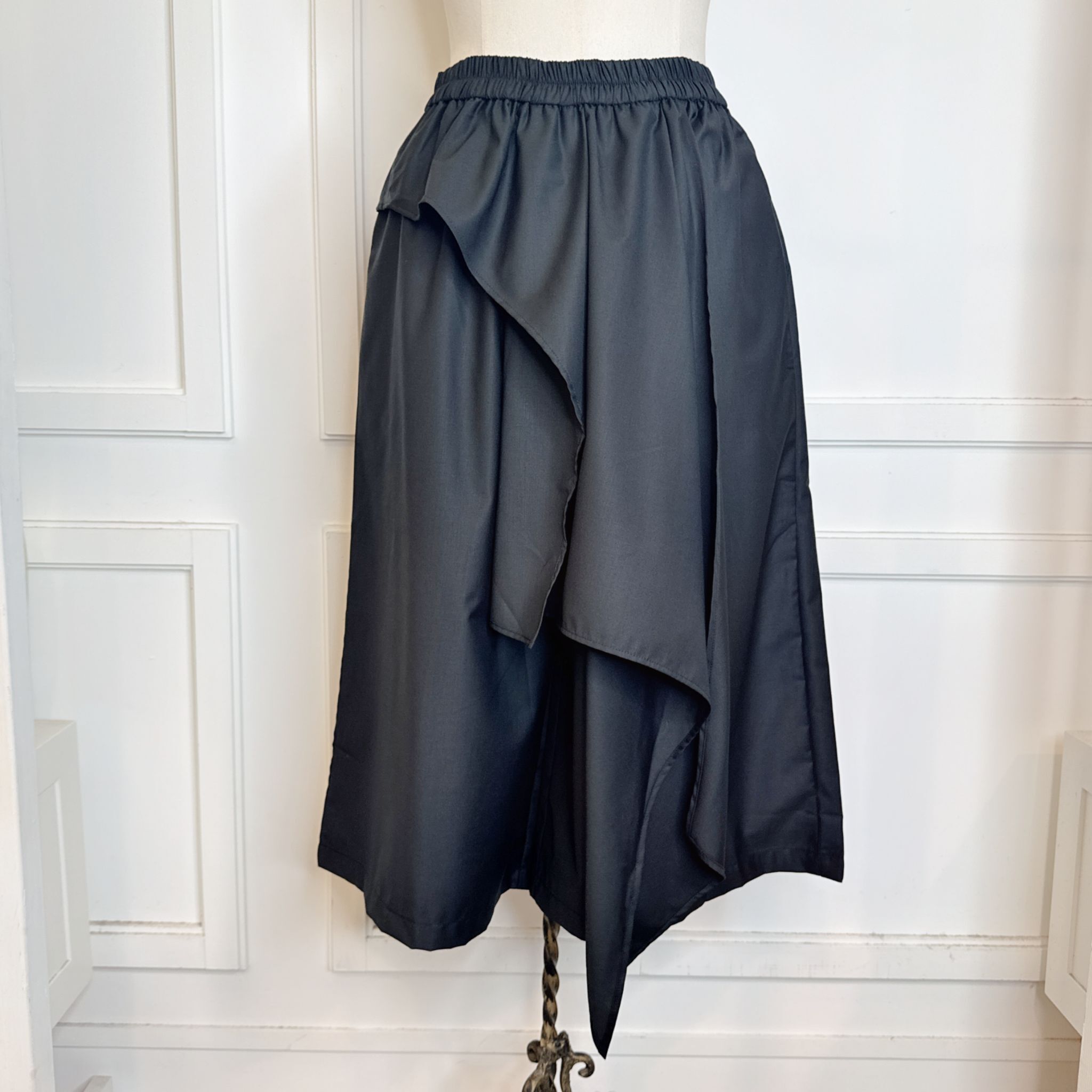 A18 LL6238-Black -M