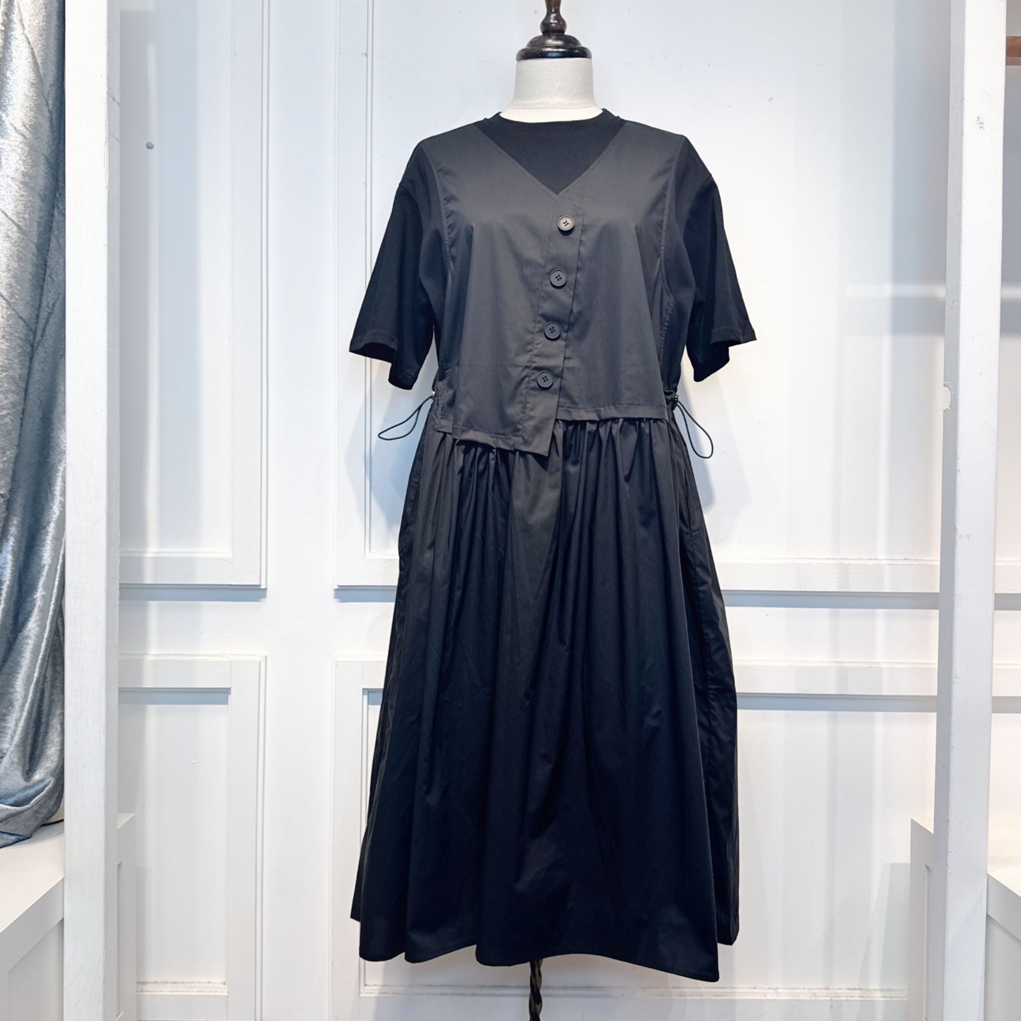 A19 LL6652-OnePiese_Black_F -M