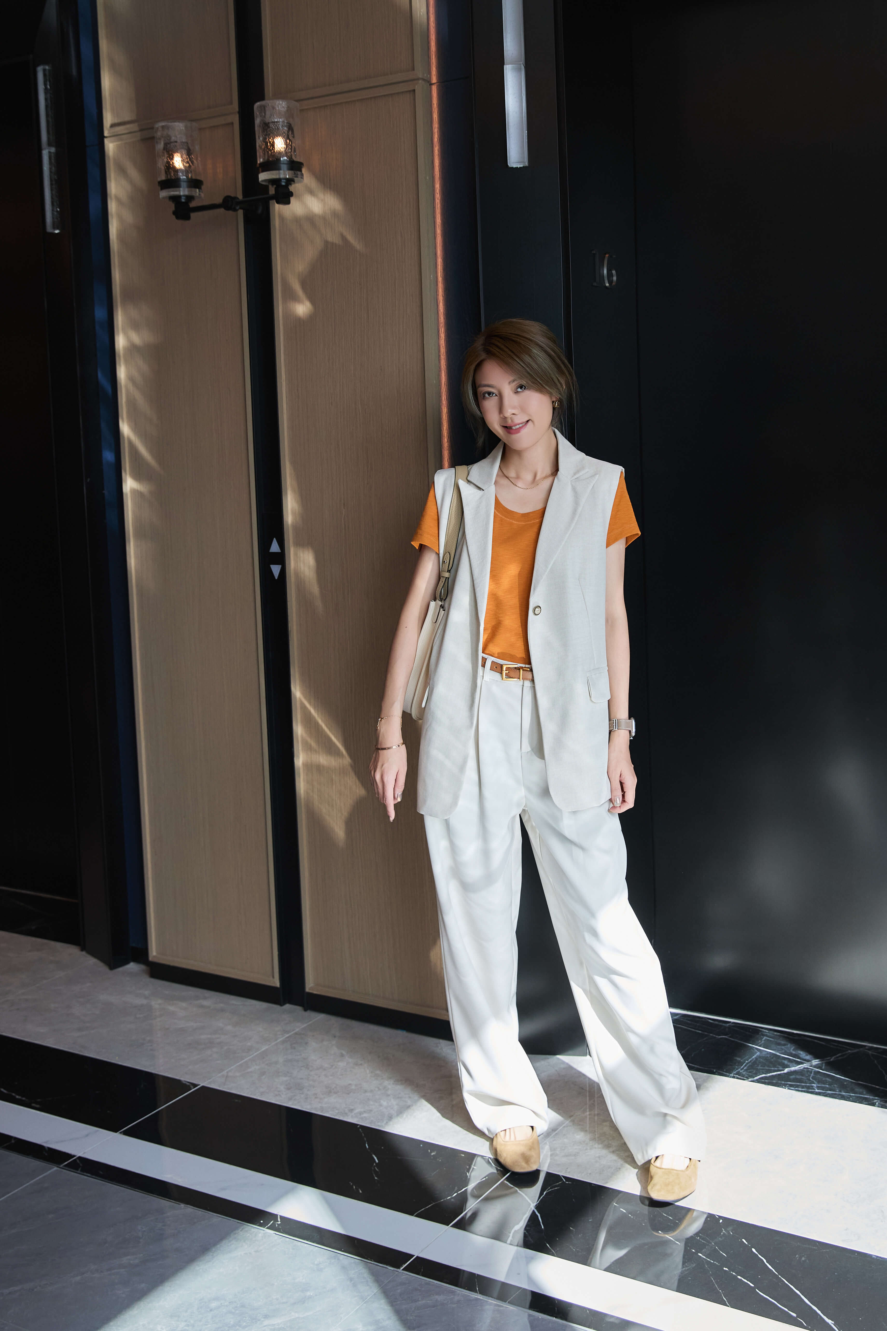 Double Pleated Straight-Leg Pants_PT259L23B
