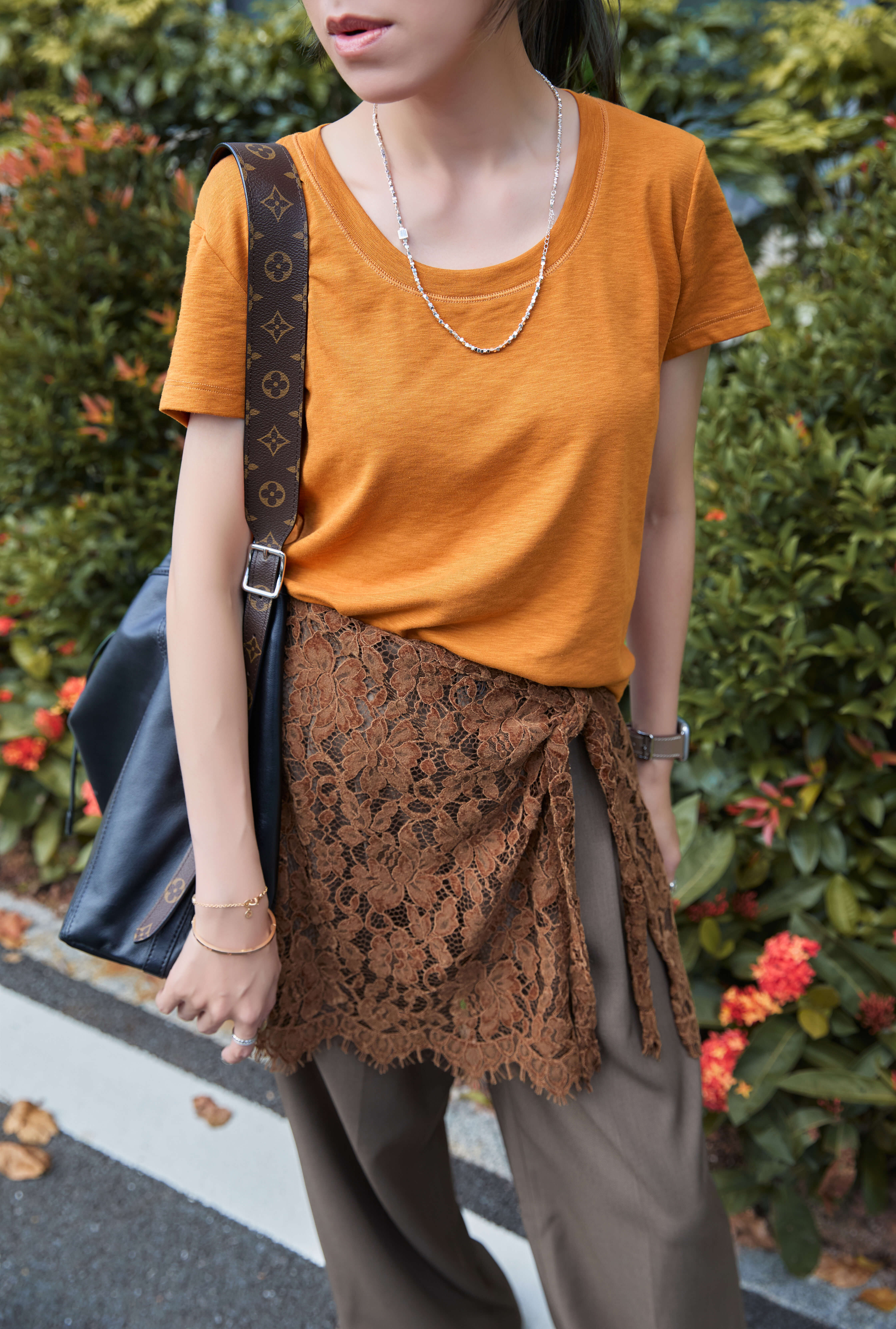 Velvet Lace Layering Bum Cover_AC269L16