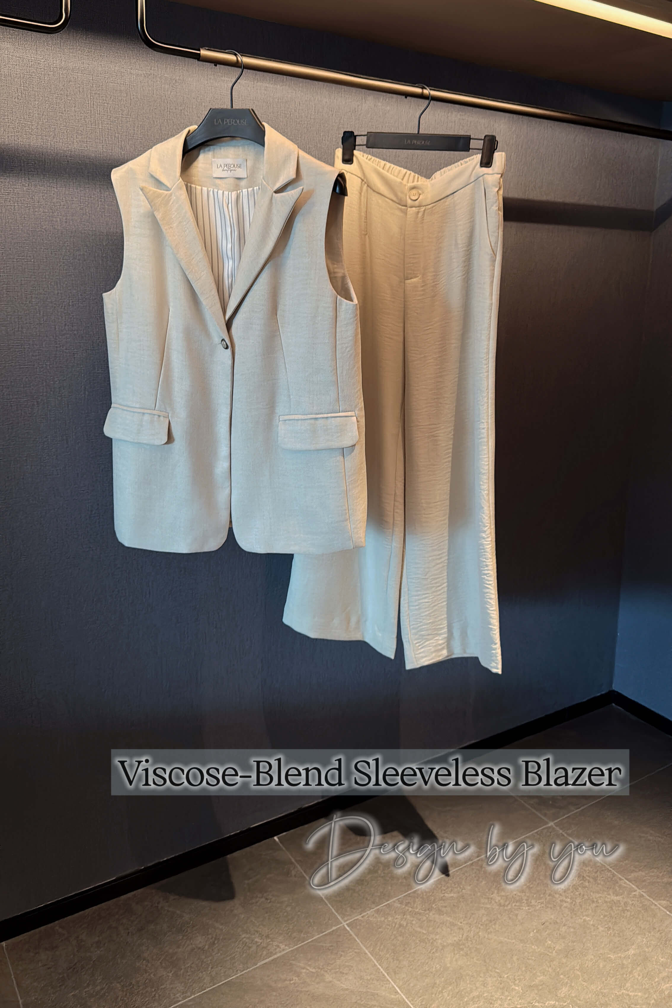 Viscose-Blend Sleeveless Blazer_BZ269L01