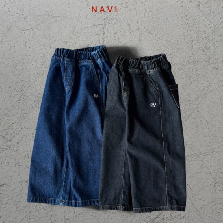90-160 NAV NV刺繡寬直筒牛仔褲 2色