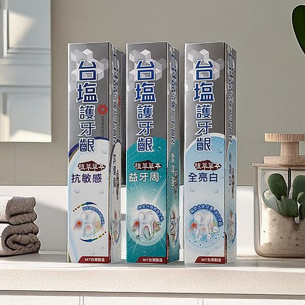 台鹽生技護牙齦牙膏