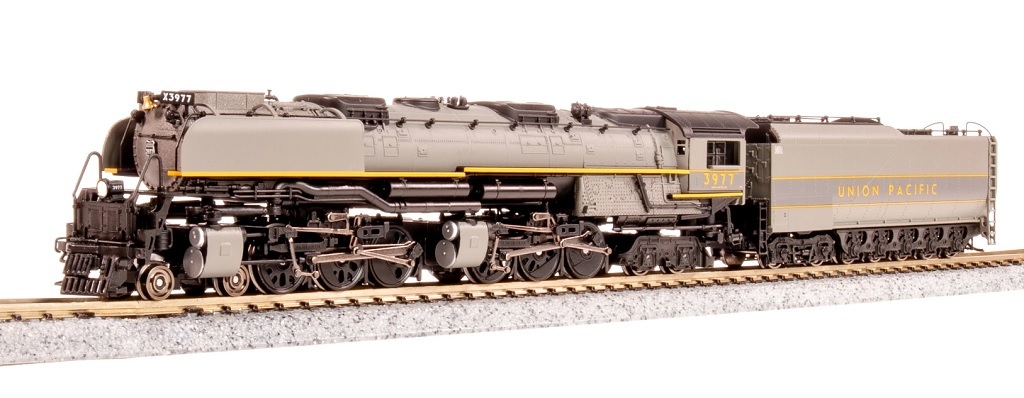 BLI 6985 N scale UP Challenger 4-6-6-4, #3977, Museum Version, Two-tone Gray, Oil Tender, w/ wind wings, Paragon4 Sound/DC/DCC, Smoke
