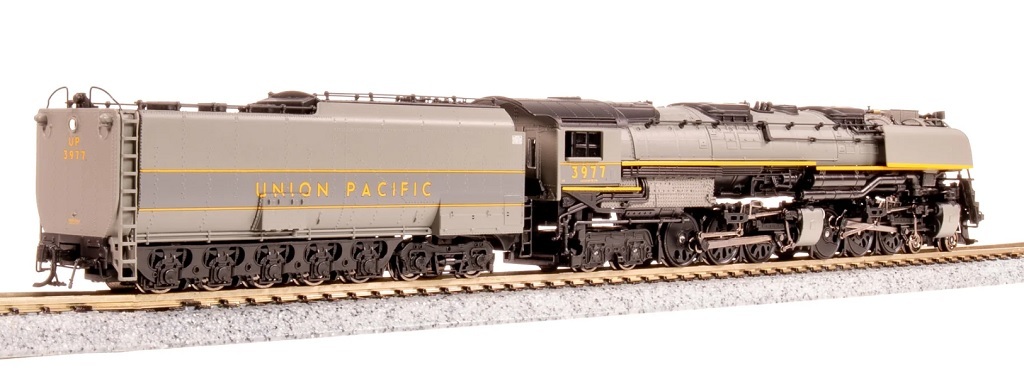 BLI 6985 N scale UP Challenger 4-6-6-4, #3977, Museum Version, Two-tone Gray, Oil Tender, w/ wind wings, Paragon4 Sound/DC/DCC, Smoke