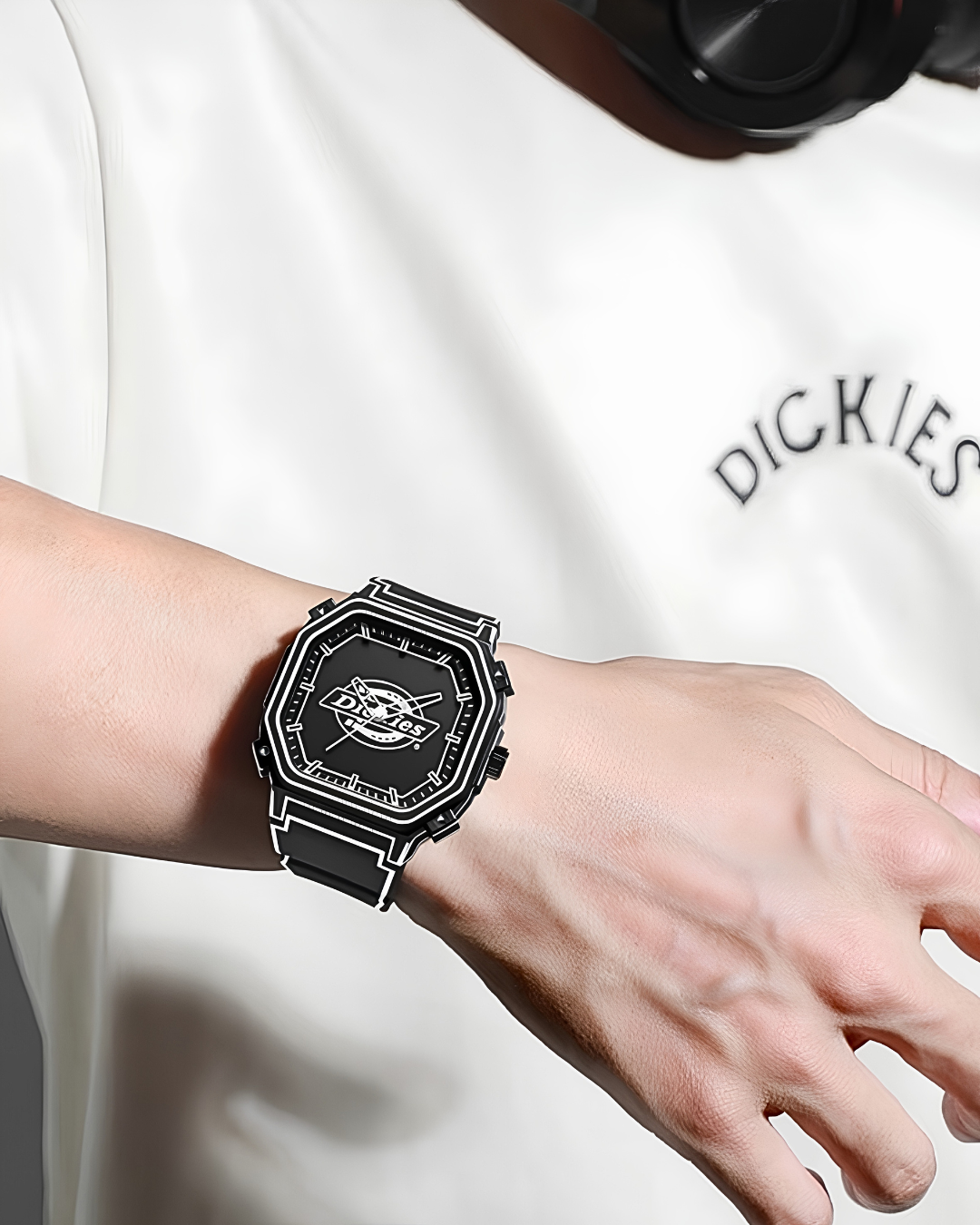 Dickies 美式漫畫 石英機芯 二次元 描邊 兩色 白/黑 CL-610